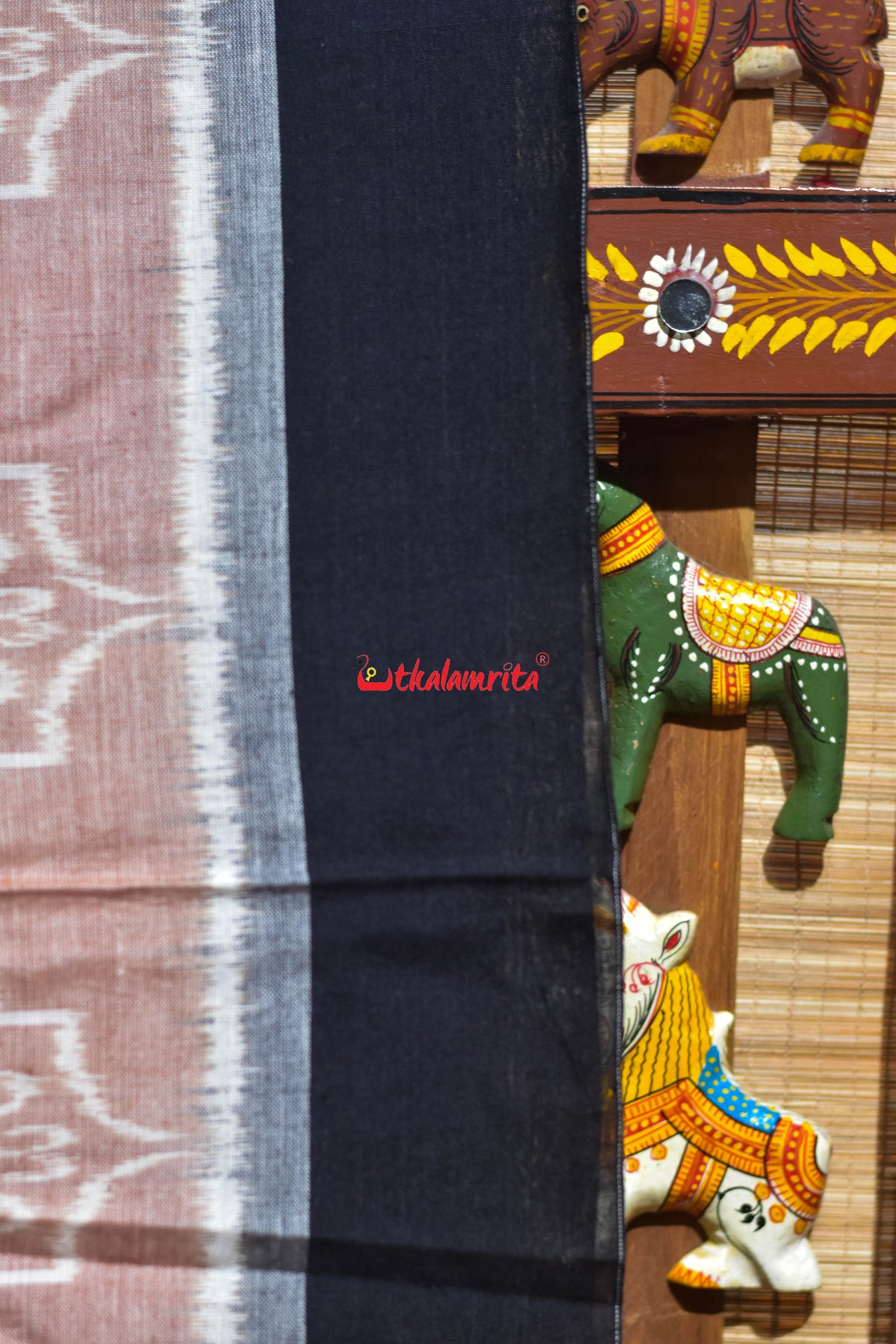Butterfly Peach Maniabandha Cotton Saree