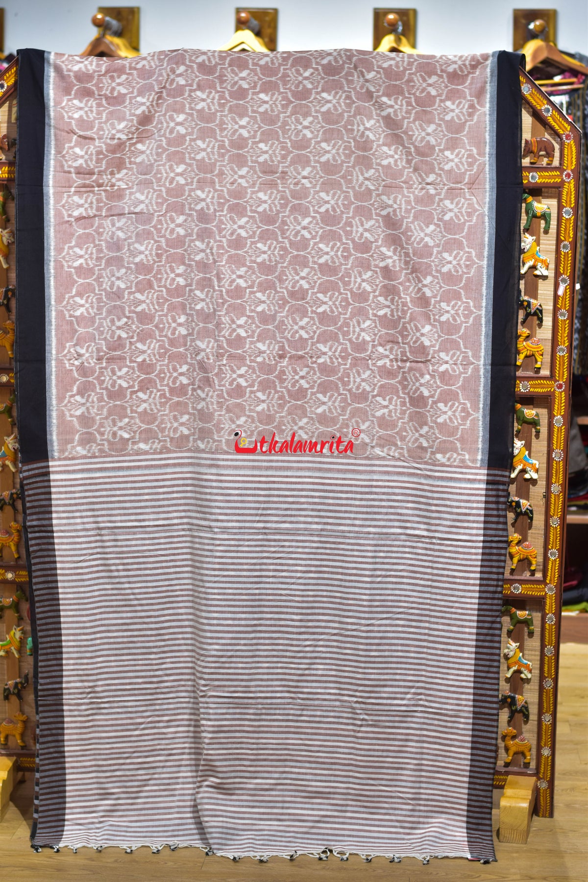 Butterfly Peach Maniabandha Cotton Saree