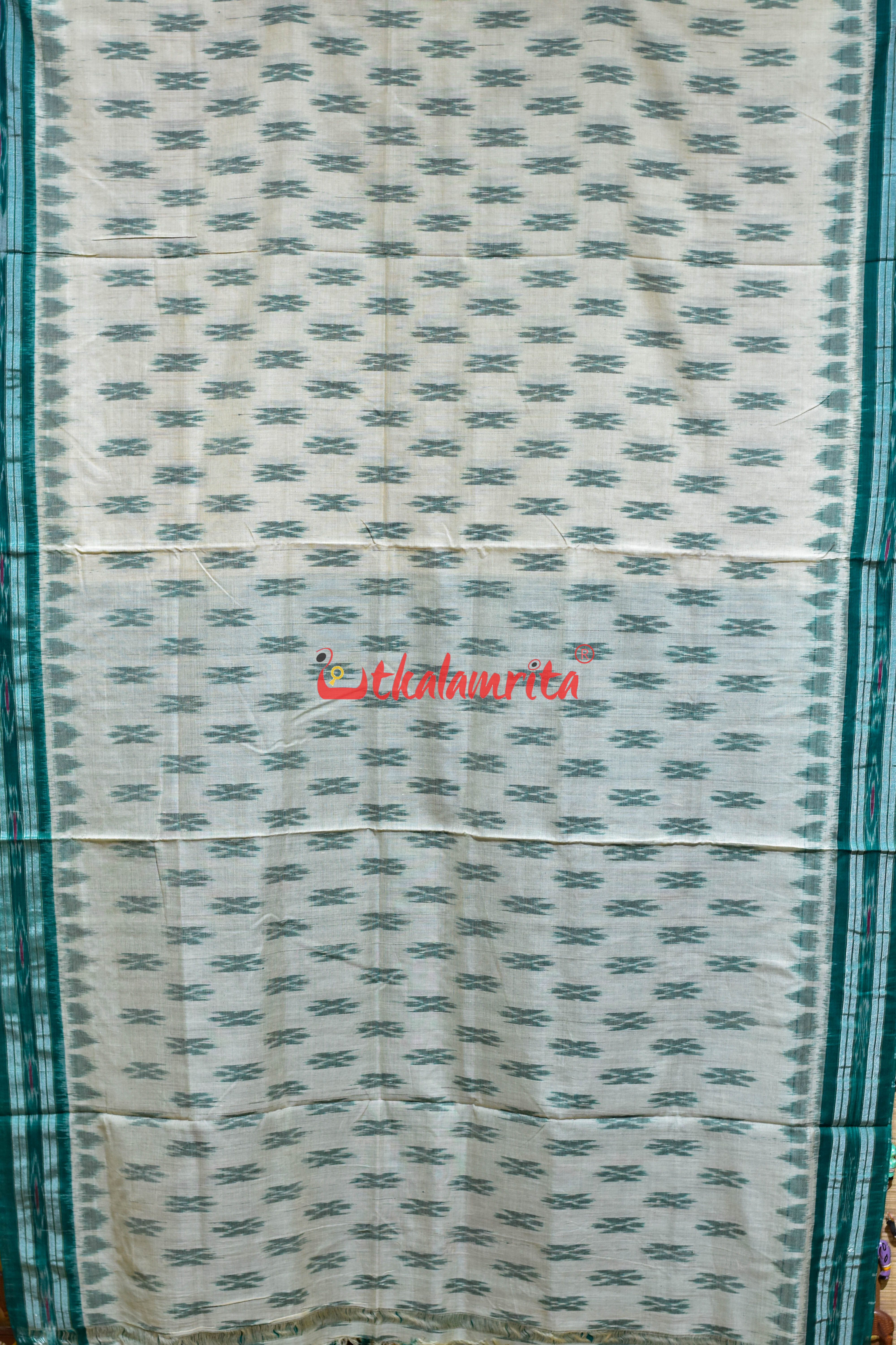 Off White with Green Body Bandha Khandua Cotton Saree