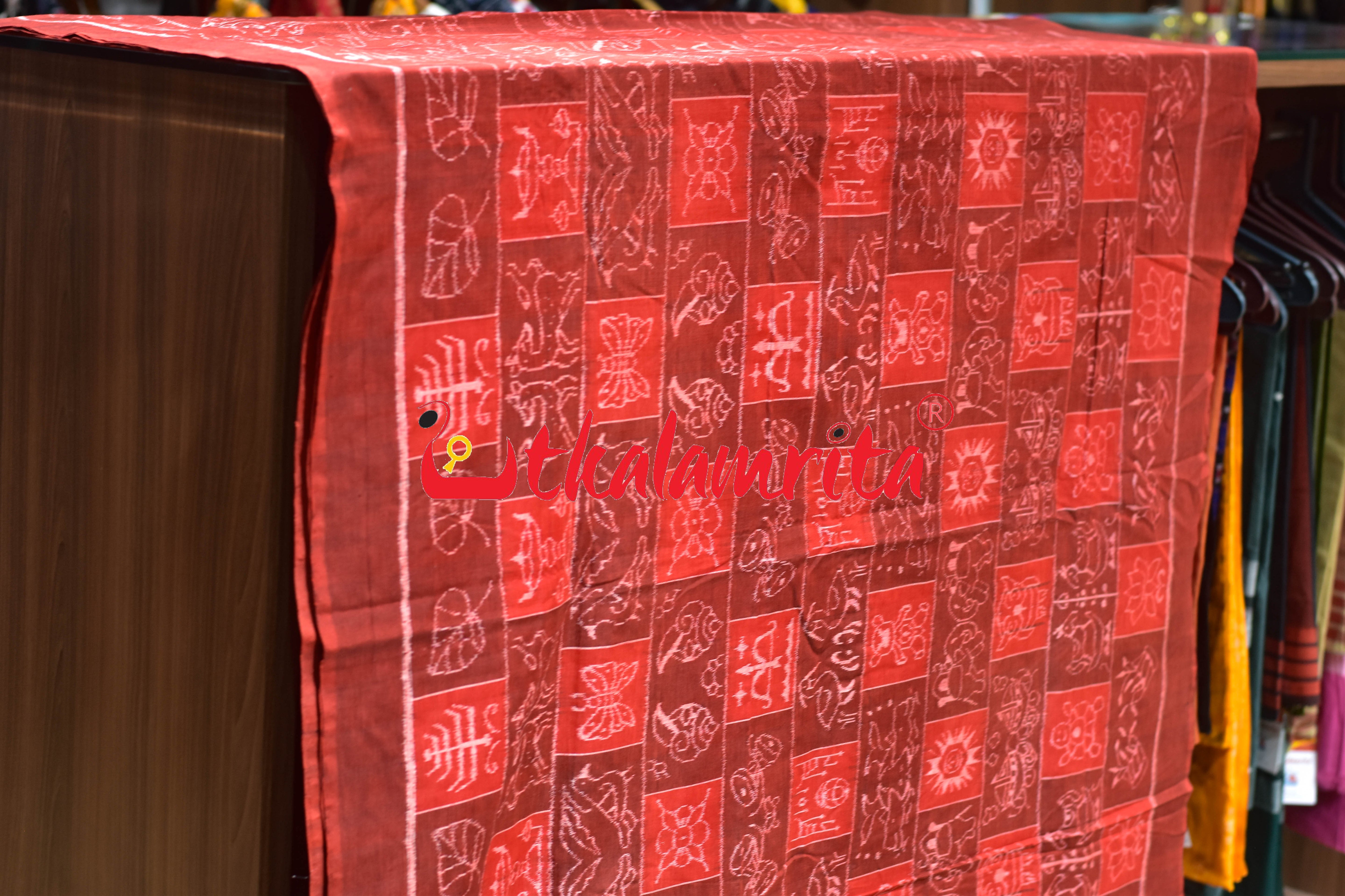 11 Kuthi Red Maroon Jodi Motifs Sambalpuri Cotton (Fabric)