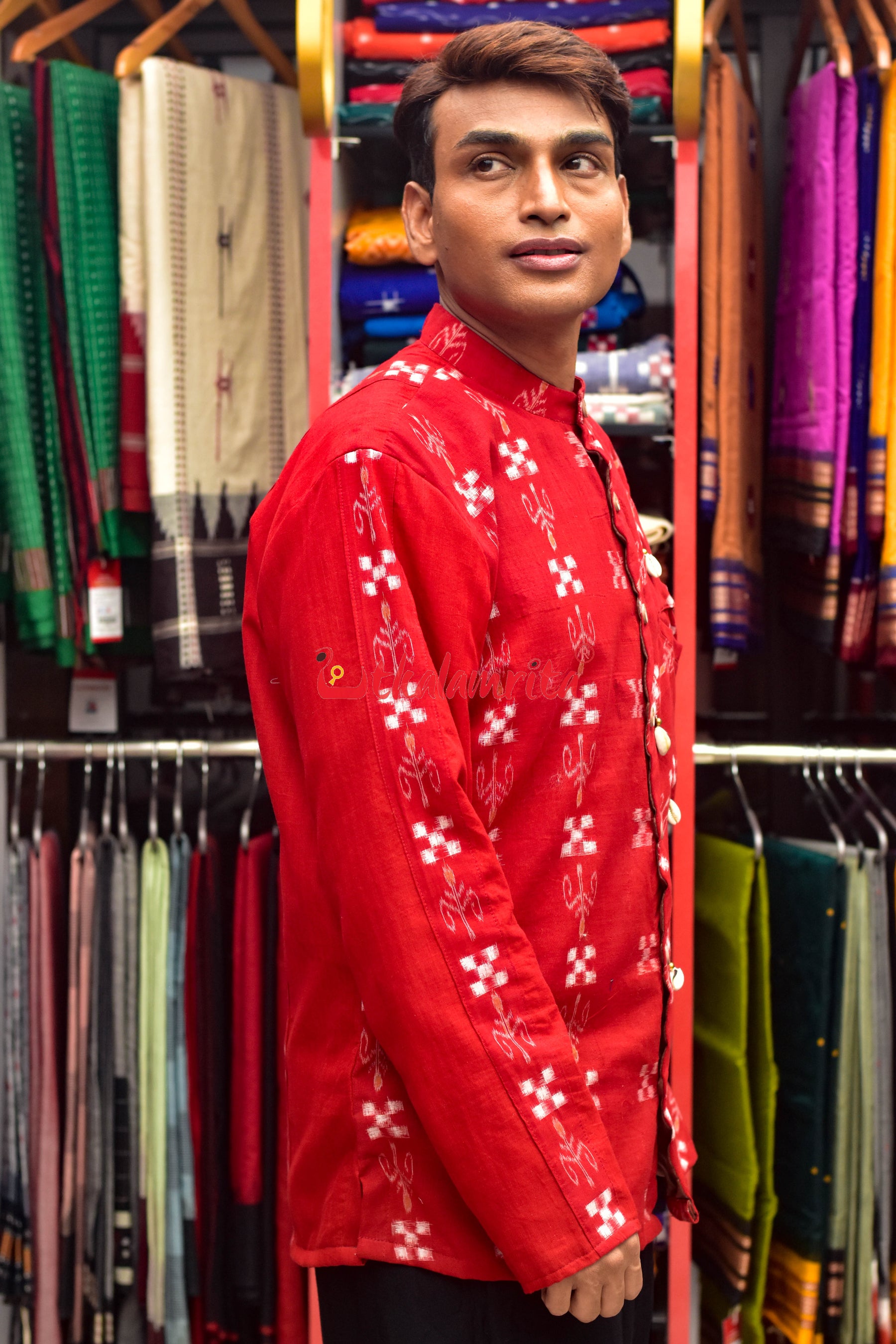 Pasapali & Flower (Men's Half Sherwani)