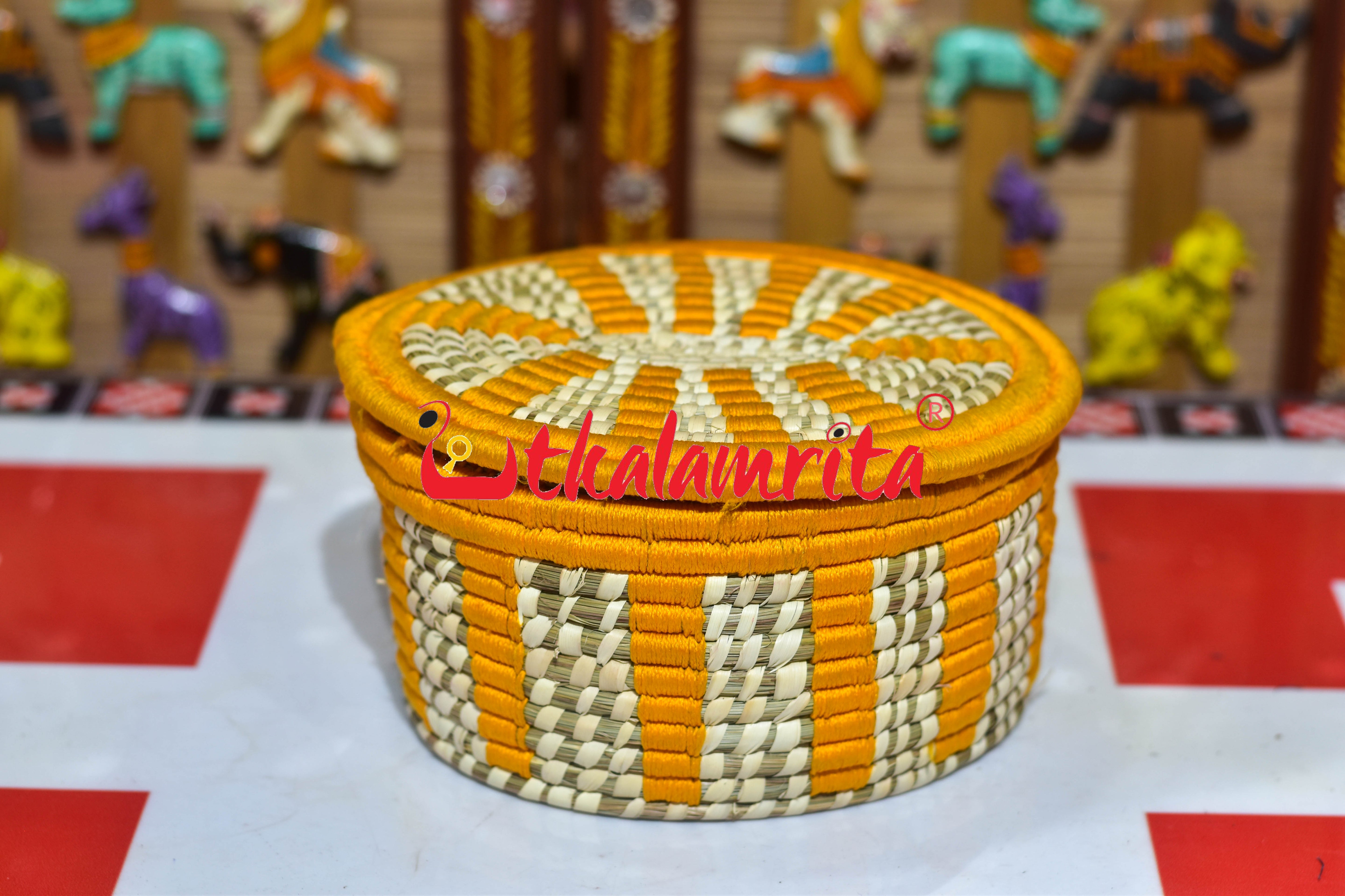 Sabai Grass Oval Thread kusan box mustard
