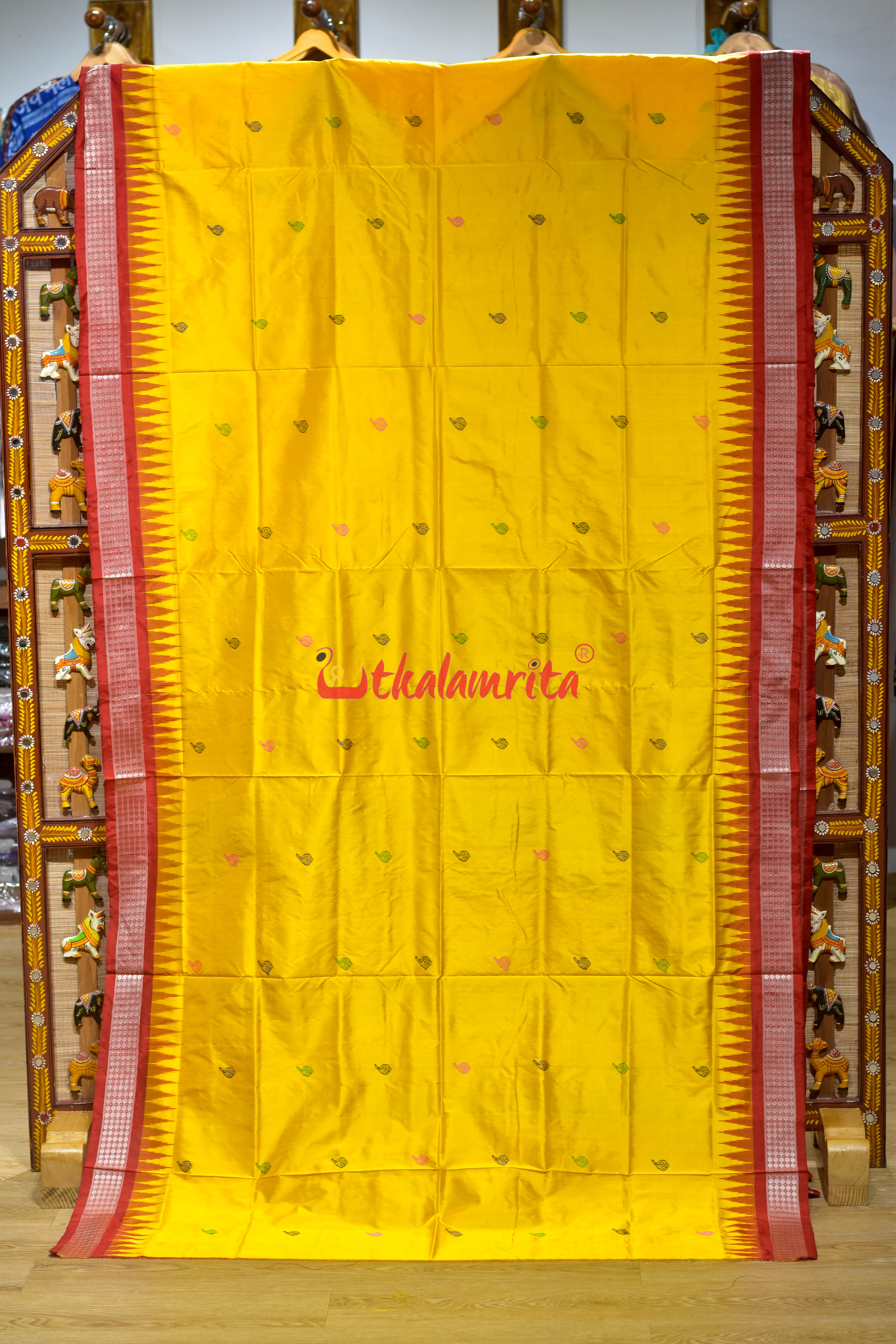 Yellow Sankha Sudarshan Bomkai Silk Saree
