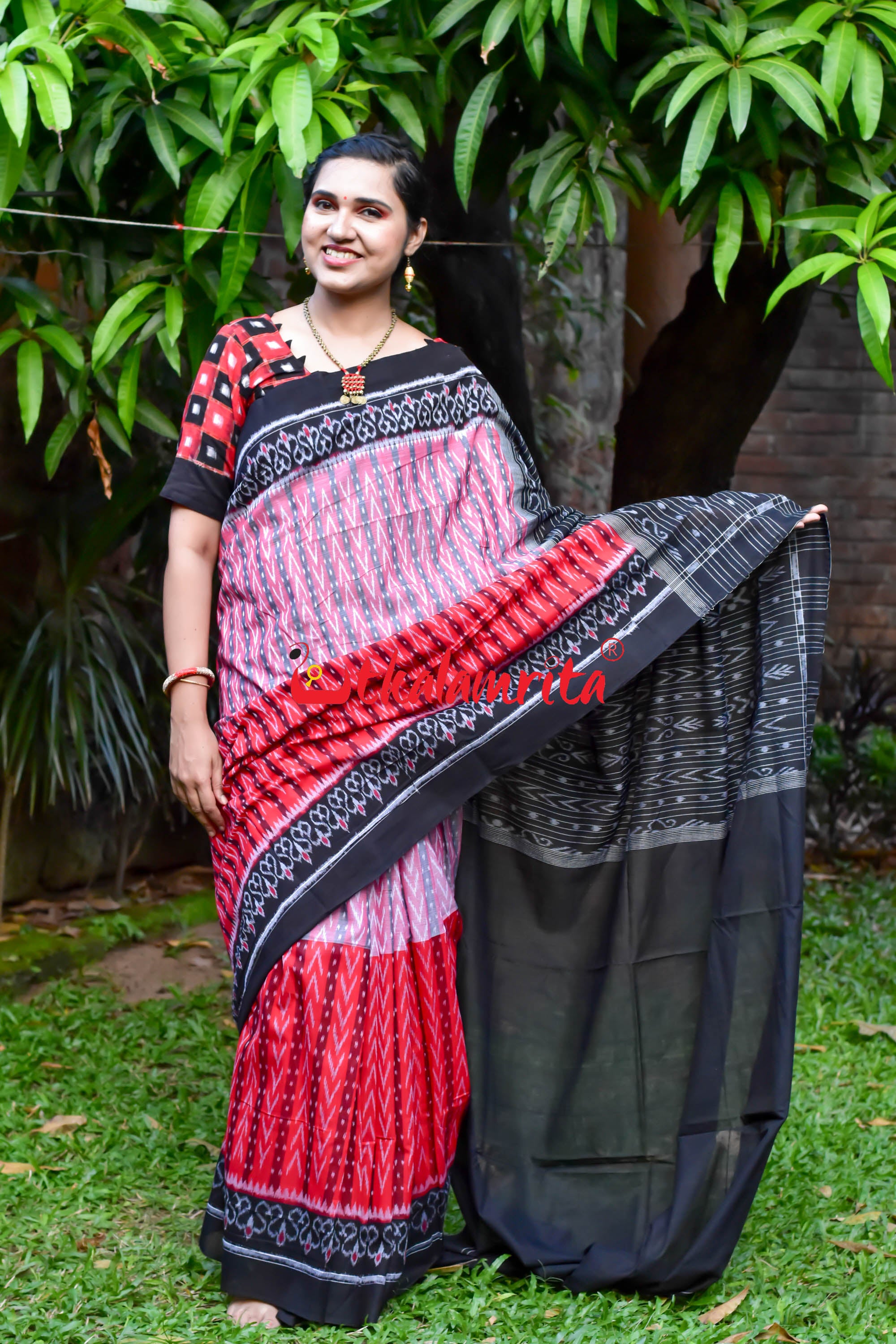 Half Half Pink Red Dhanpatri Sambalpuri Cotton Saree