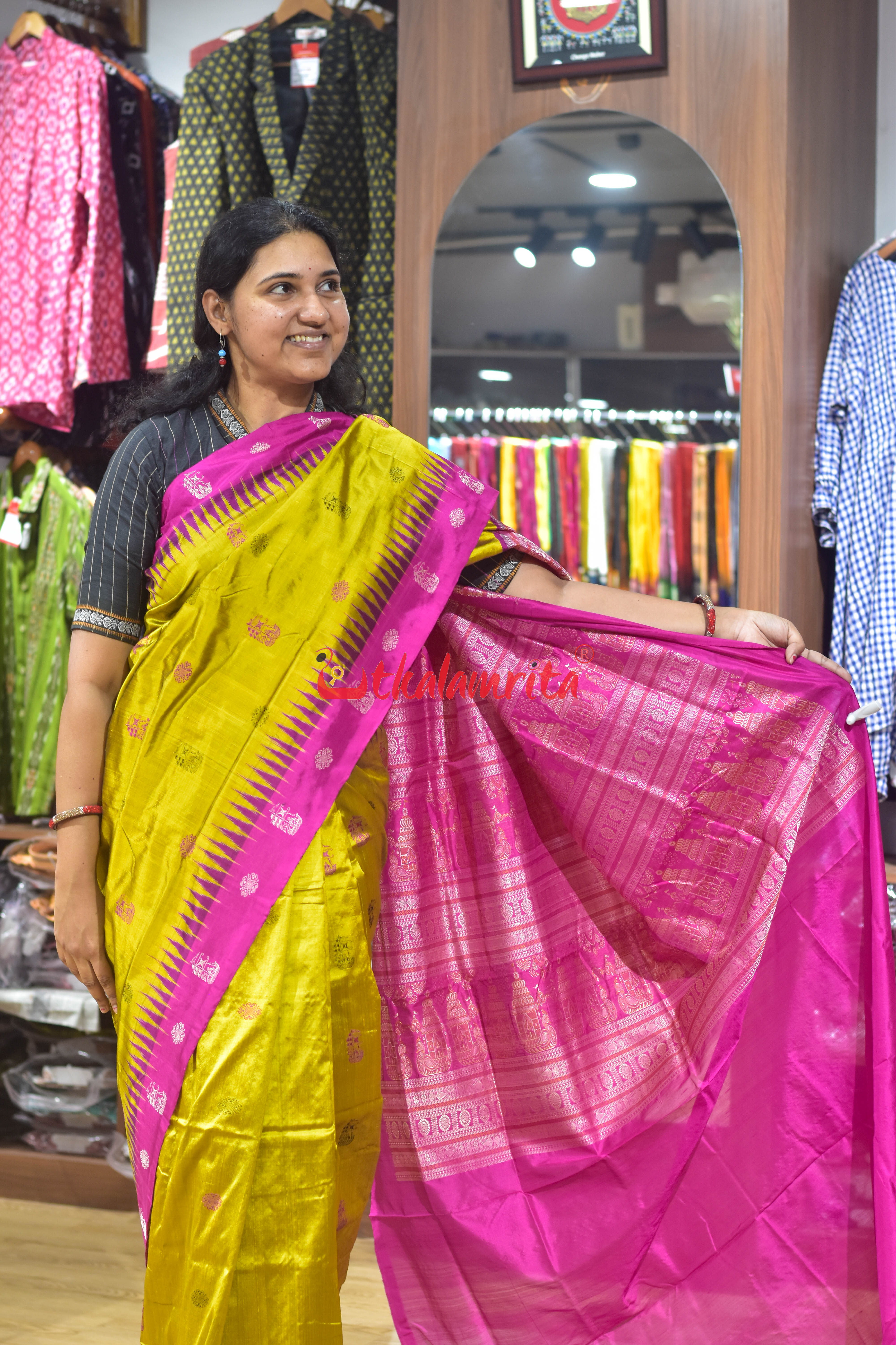 Boita Golden Rani Bomkai Silk Saree