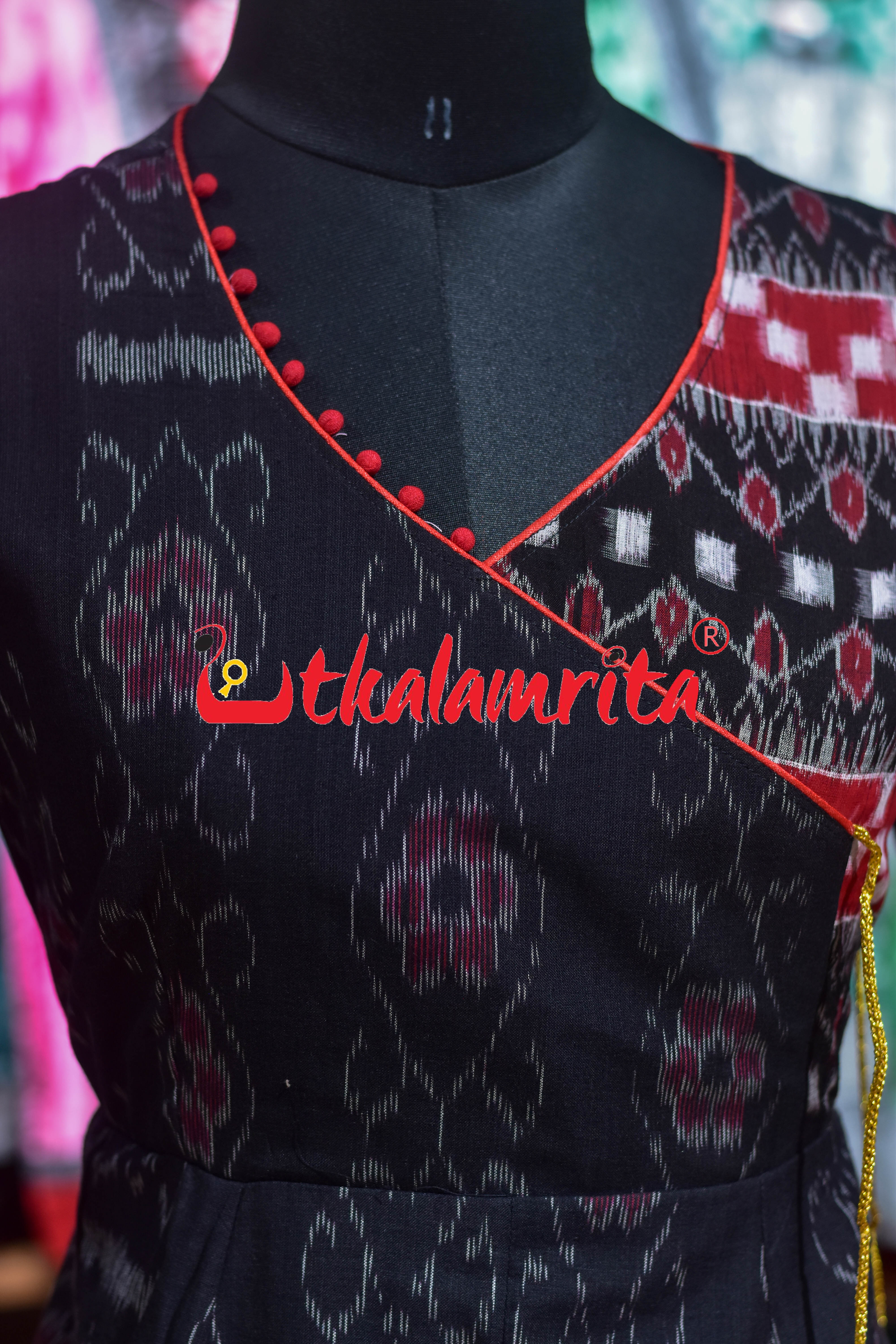 Black Flower Bandha Red Dhanpatri (Ladies' Gown)