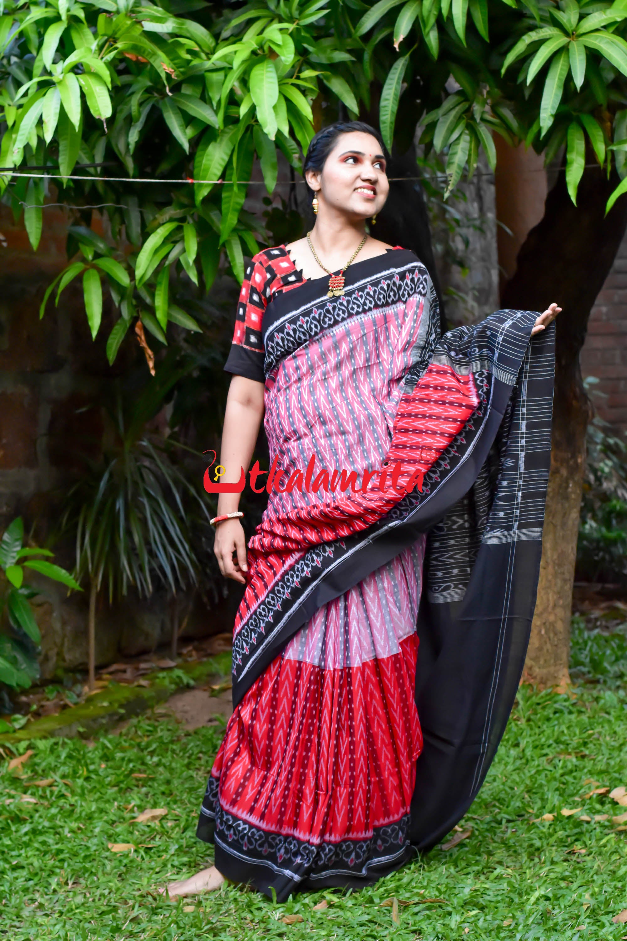Half Half Pink Red Dhanpatri Sambalpuri Cotton Saree