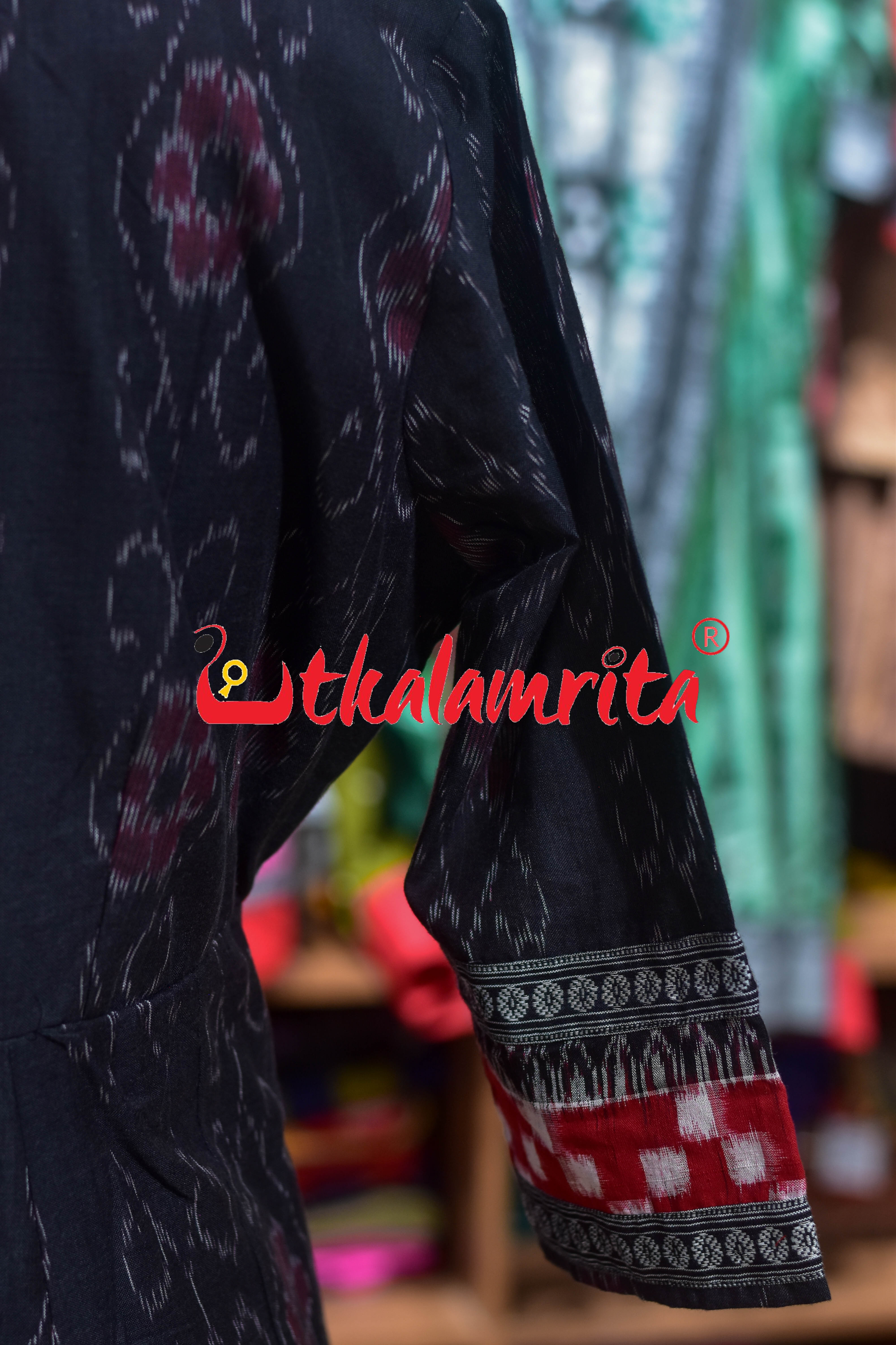 Black Flower Bandha Red Dhanpatri (Ladies' Gown)
