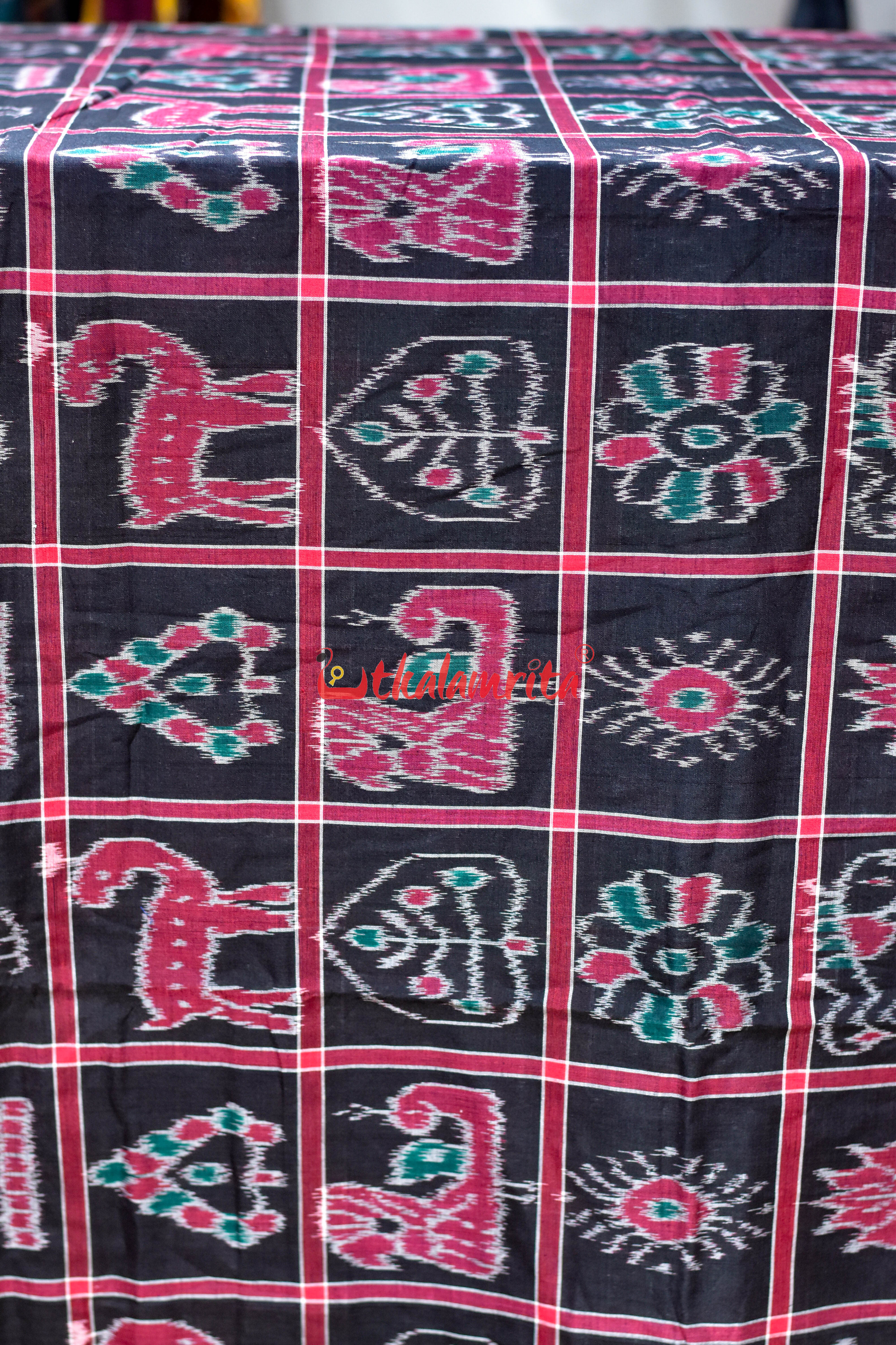 Black Red and Green Combo Nabakothi Cotton (Fabric)