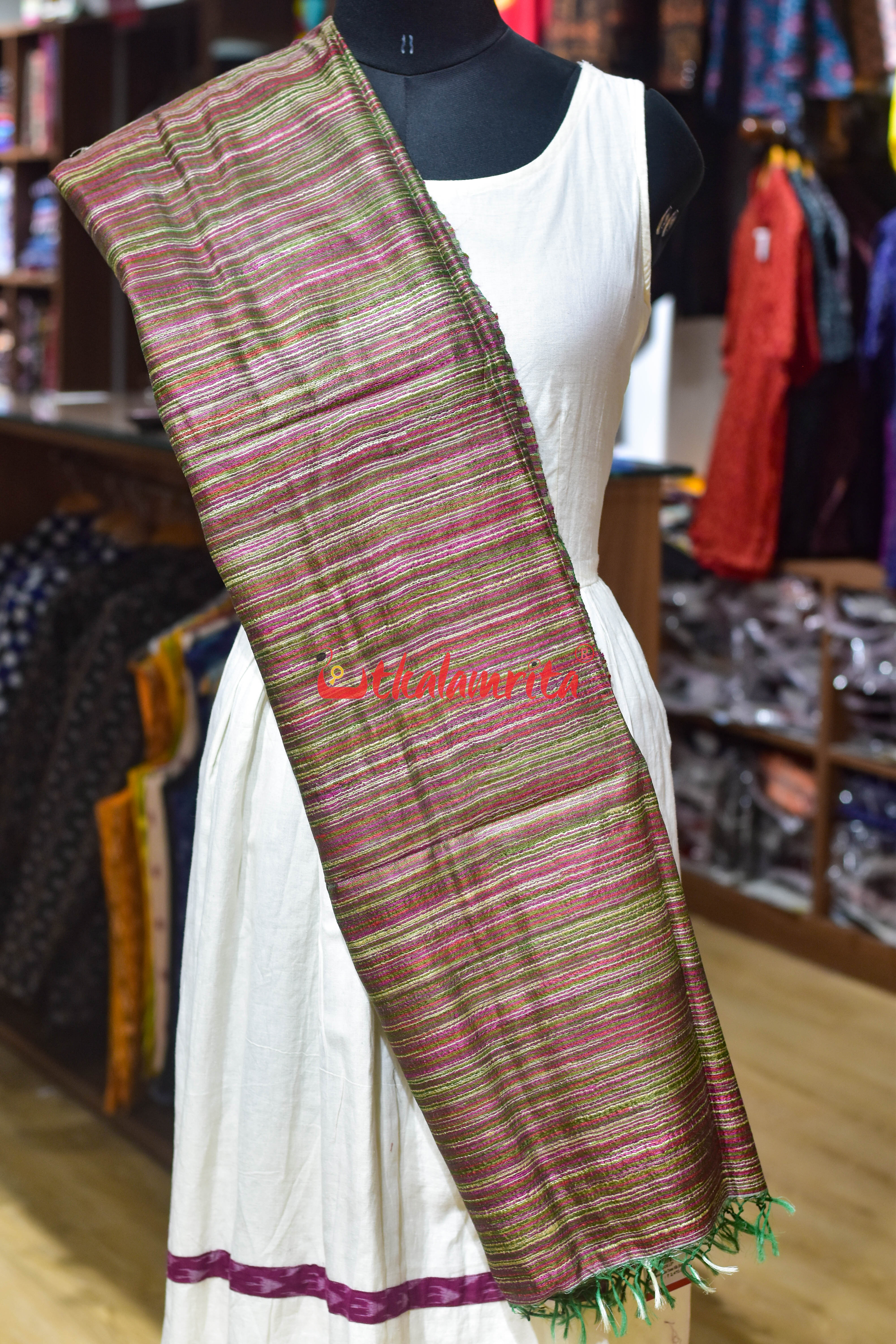 Magenta Maroon Gicha Tussar Silk (Dupatta)