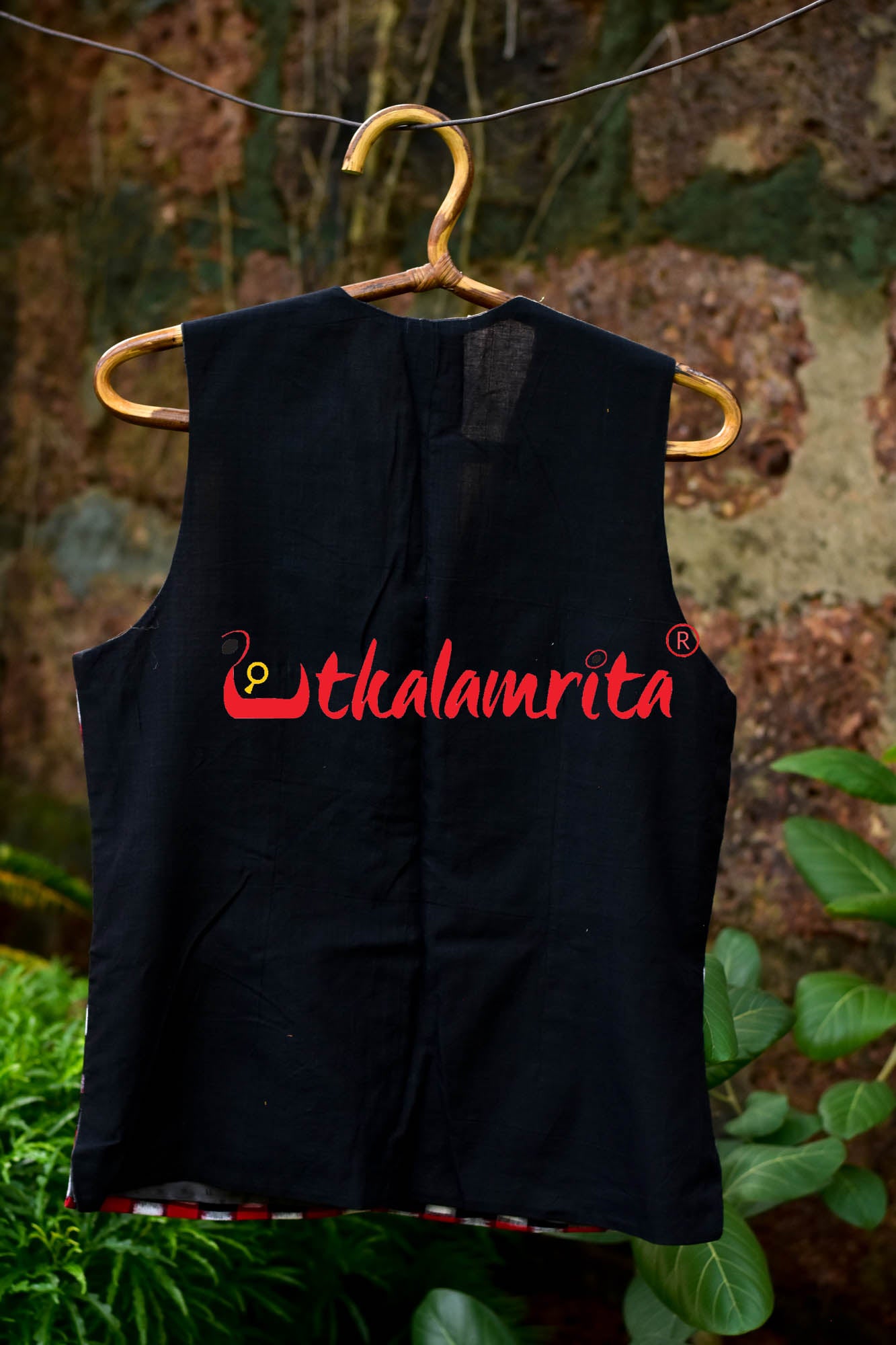 Red 37 Kuthi (Ladies' Jacket)