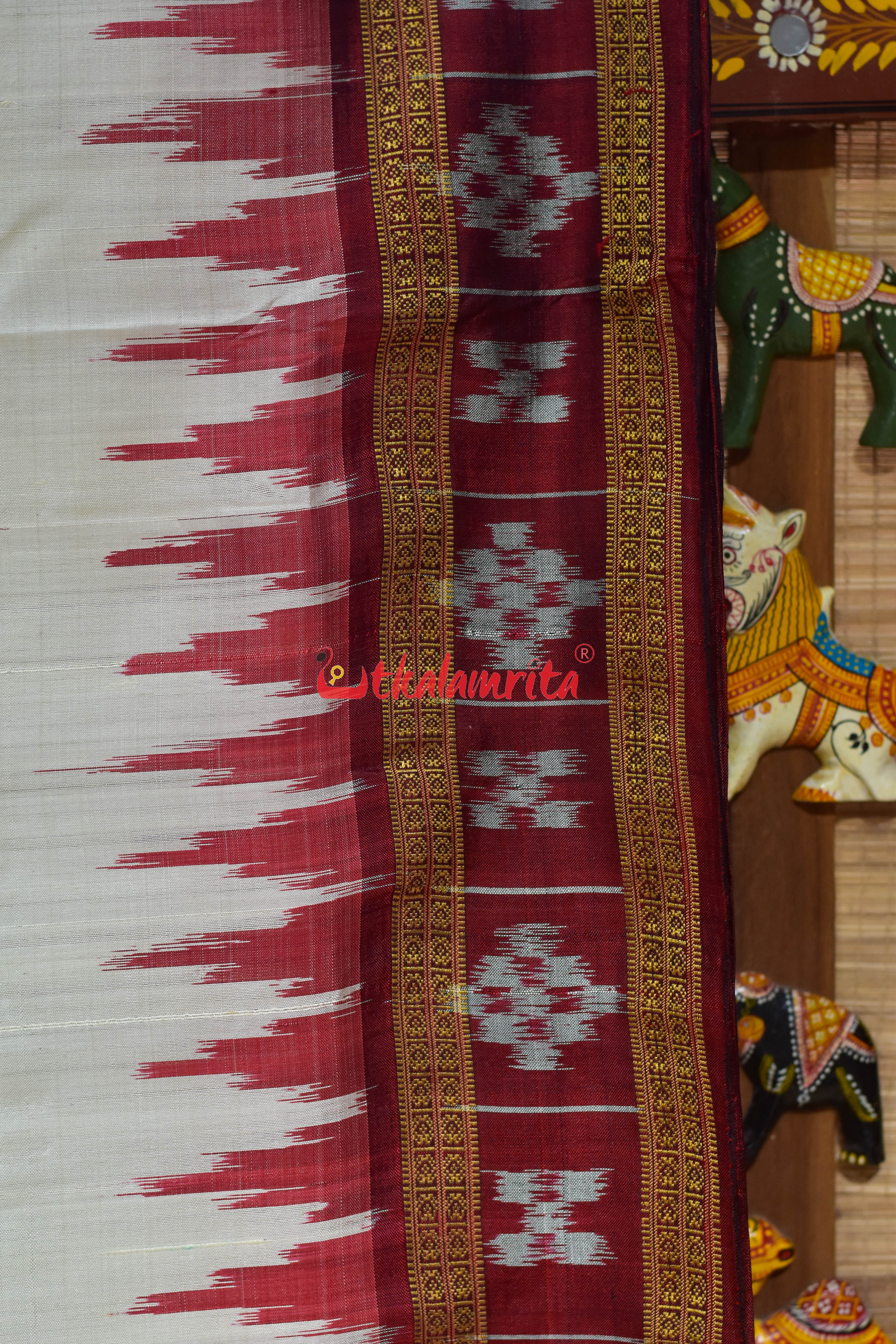 White Maroon Border Pasapali Lines Khandua Silk Saree