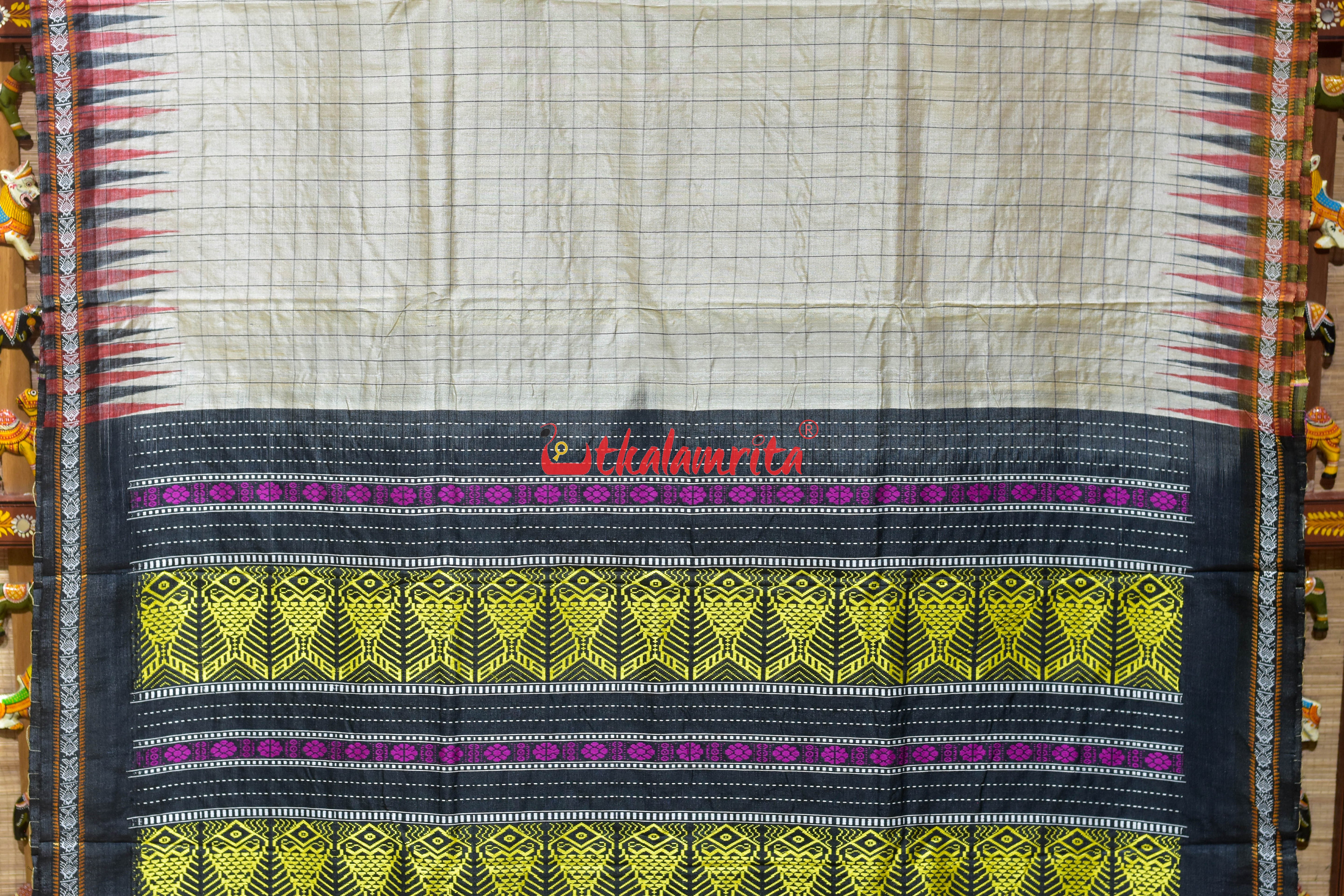 Natural Body Checks Ganga Jamuna Yellow Fish Tussar Saree