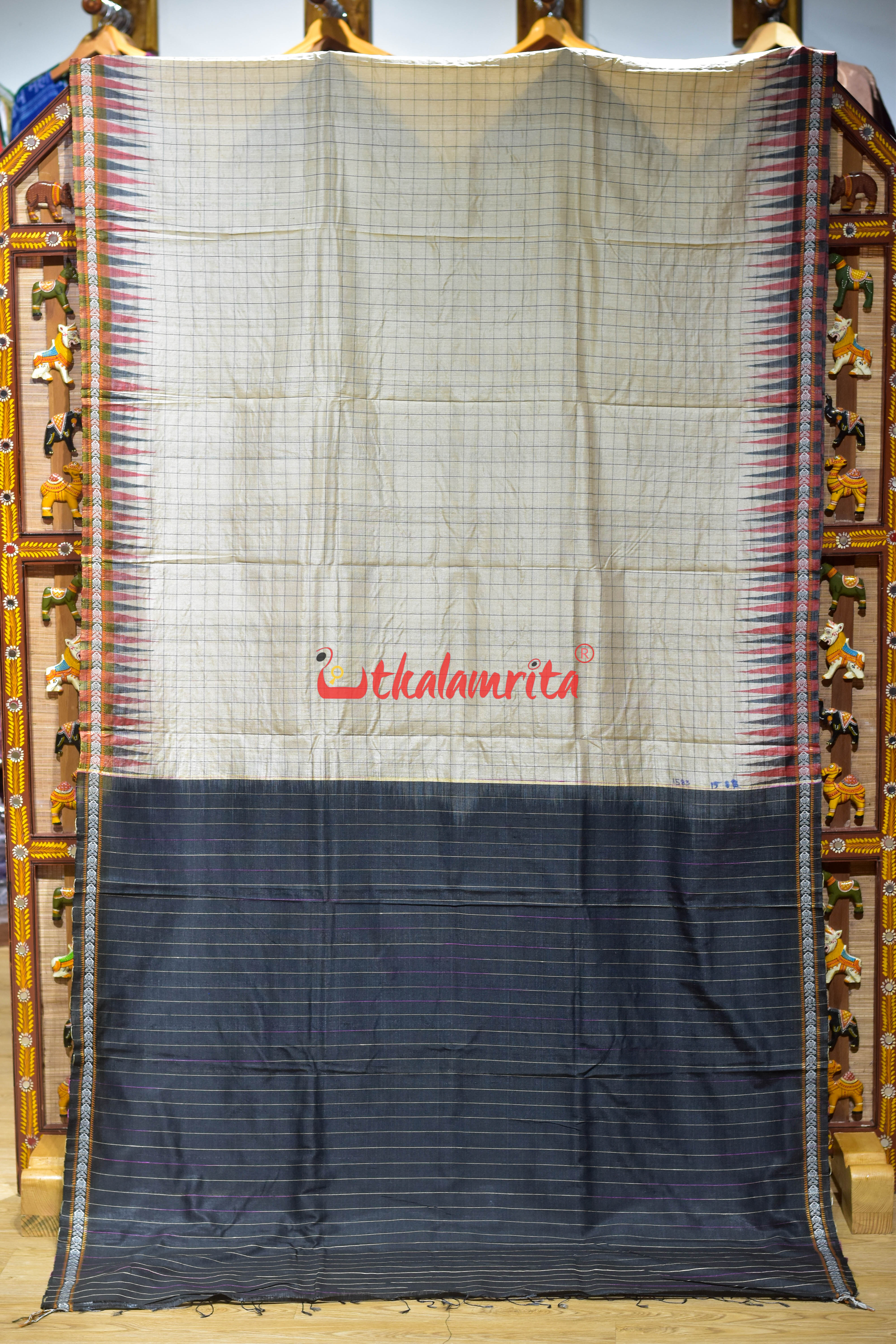 Natural Body Checks Ganga Jamuna Yellow Fish Tussar Saree