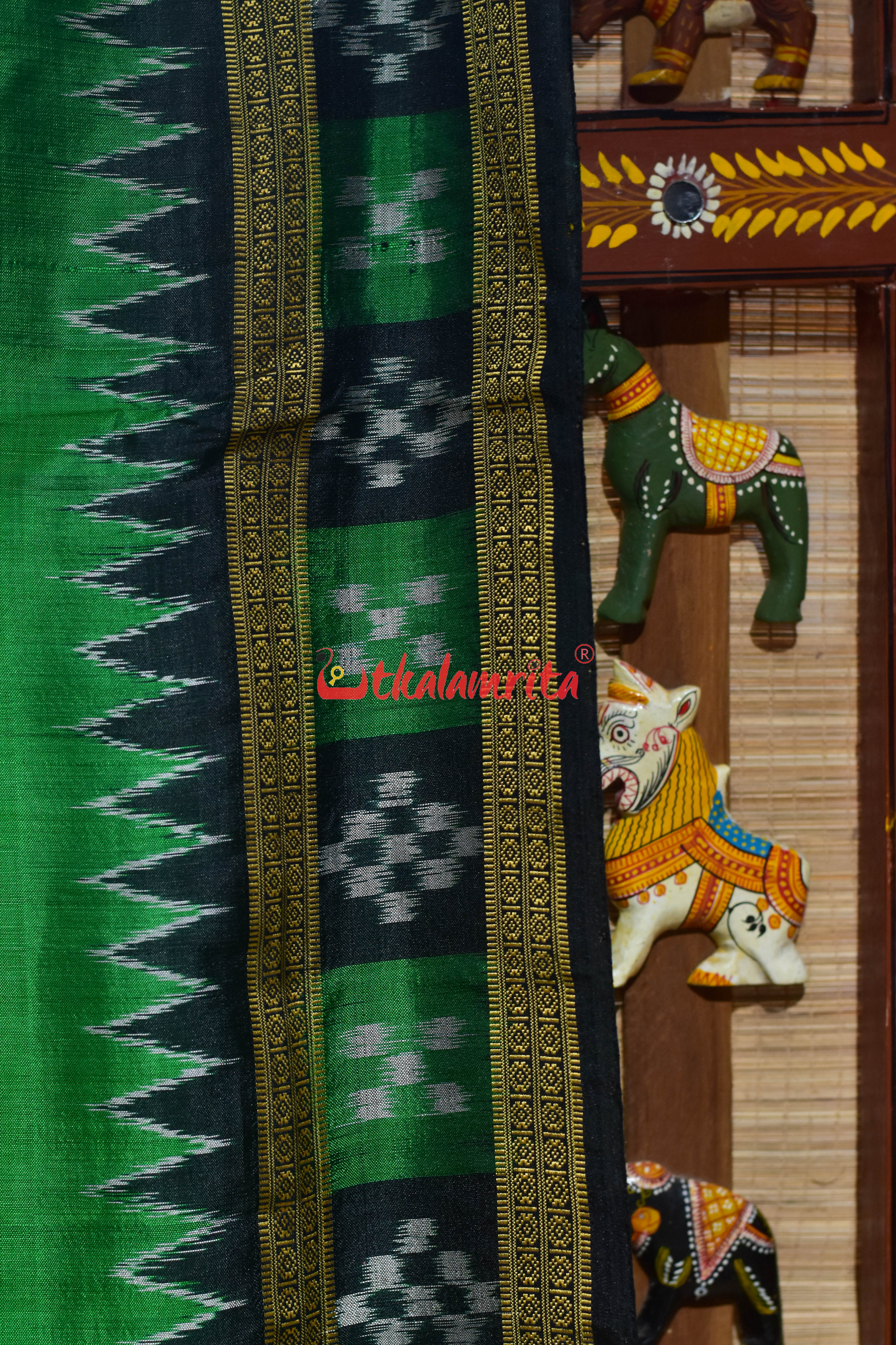Green Kuthi Border Pasapali Khandua Silk Saree