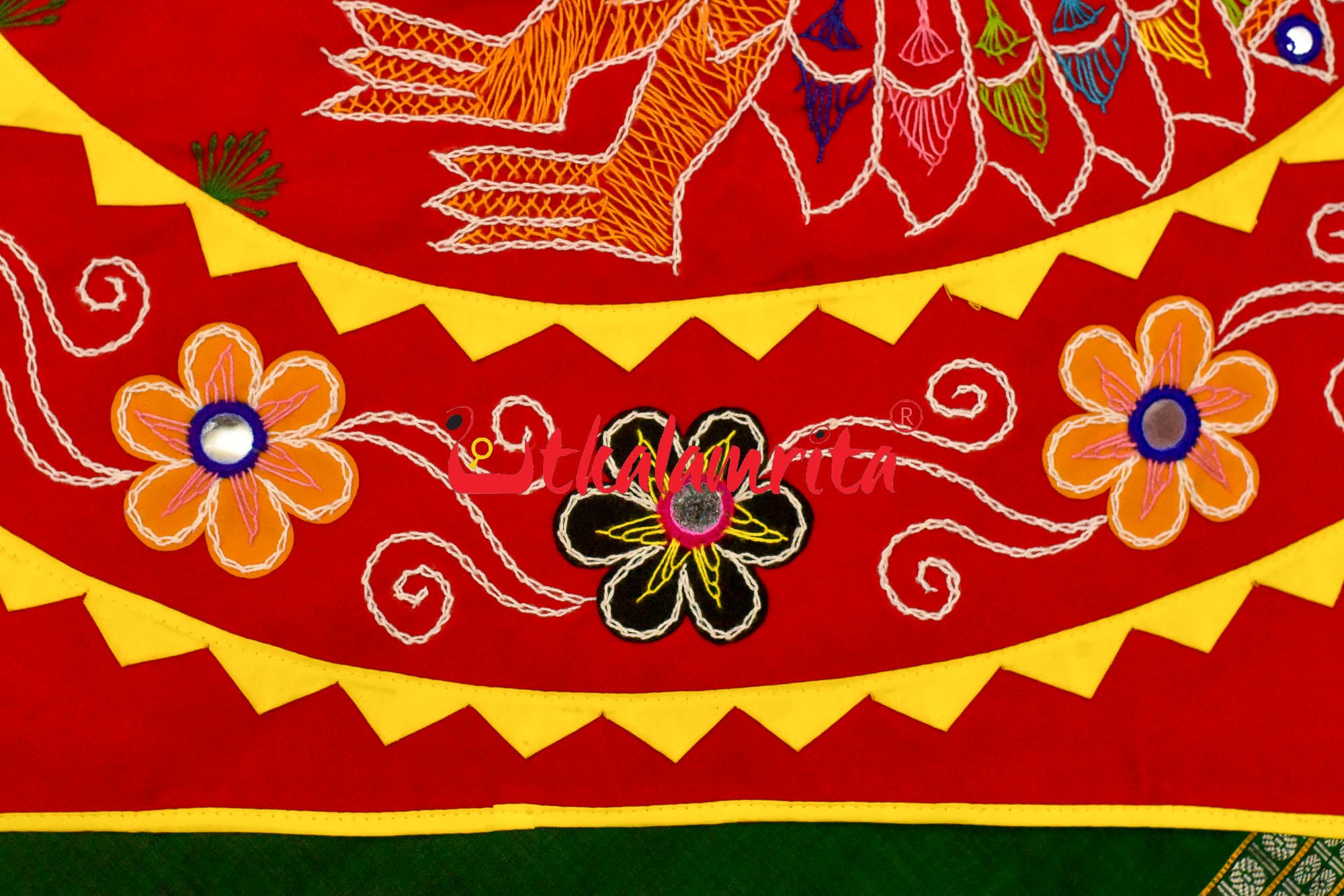 Double Peacock Red Green Applique