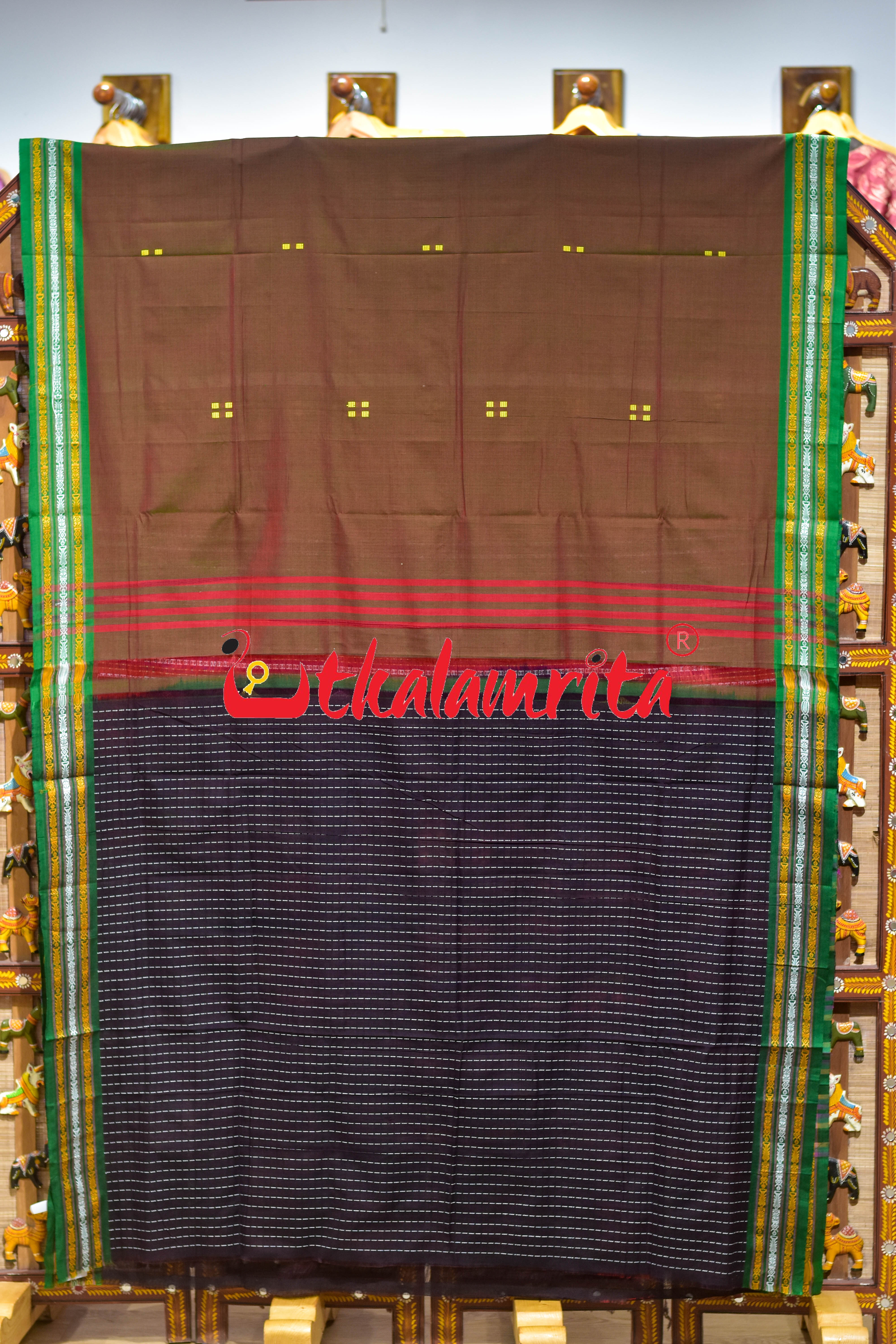 Green Buta Phula Anchal Dhalapathar Cotton Saree
