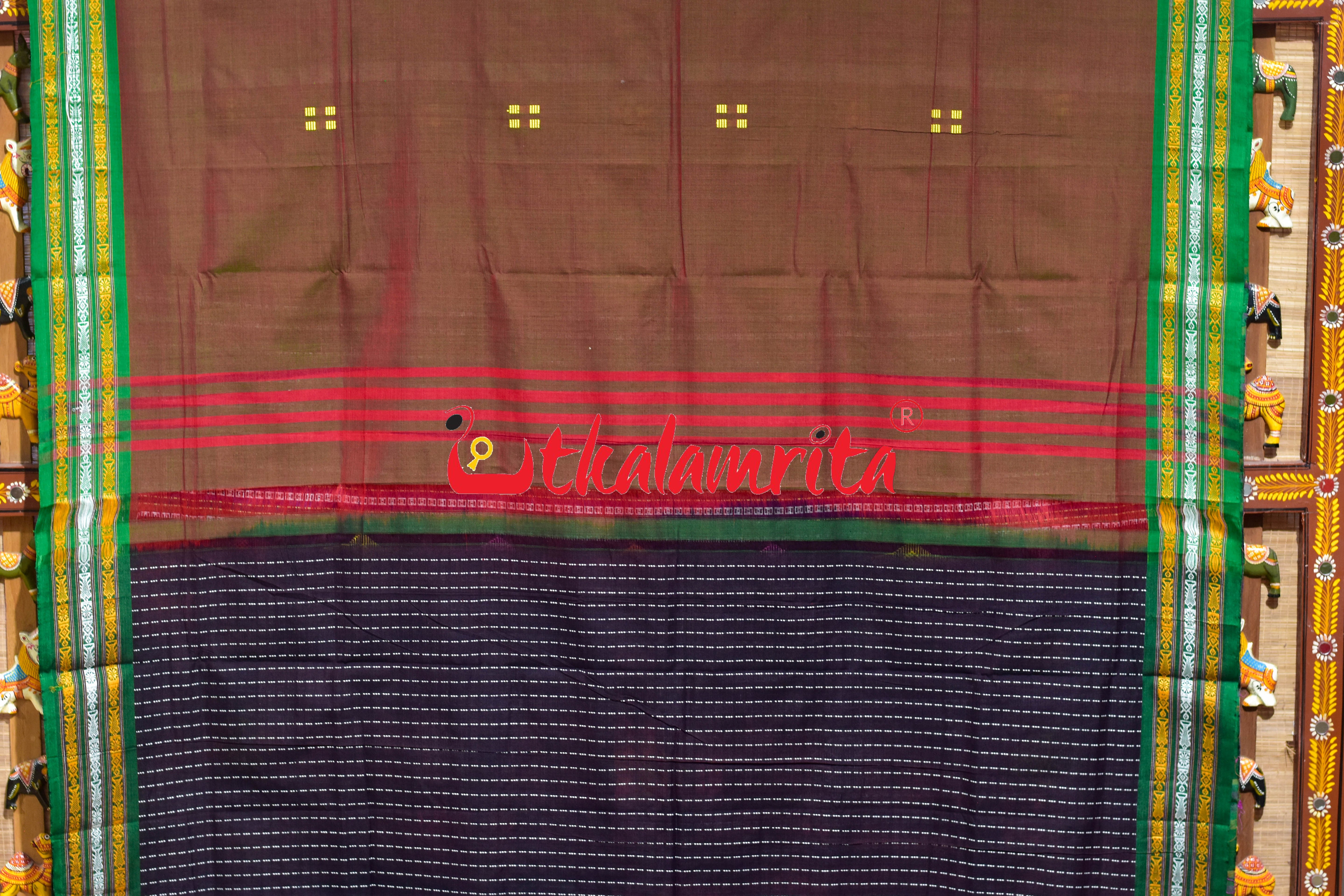 Green Buta Phula Anchal Dhalapathar Cotton Saree