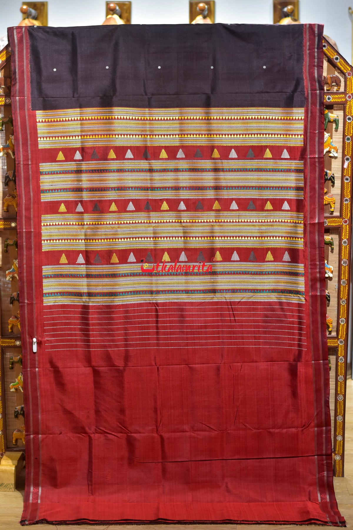 Coffee Red Phula Buti Dongria Silk Saree