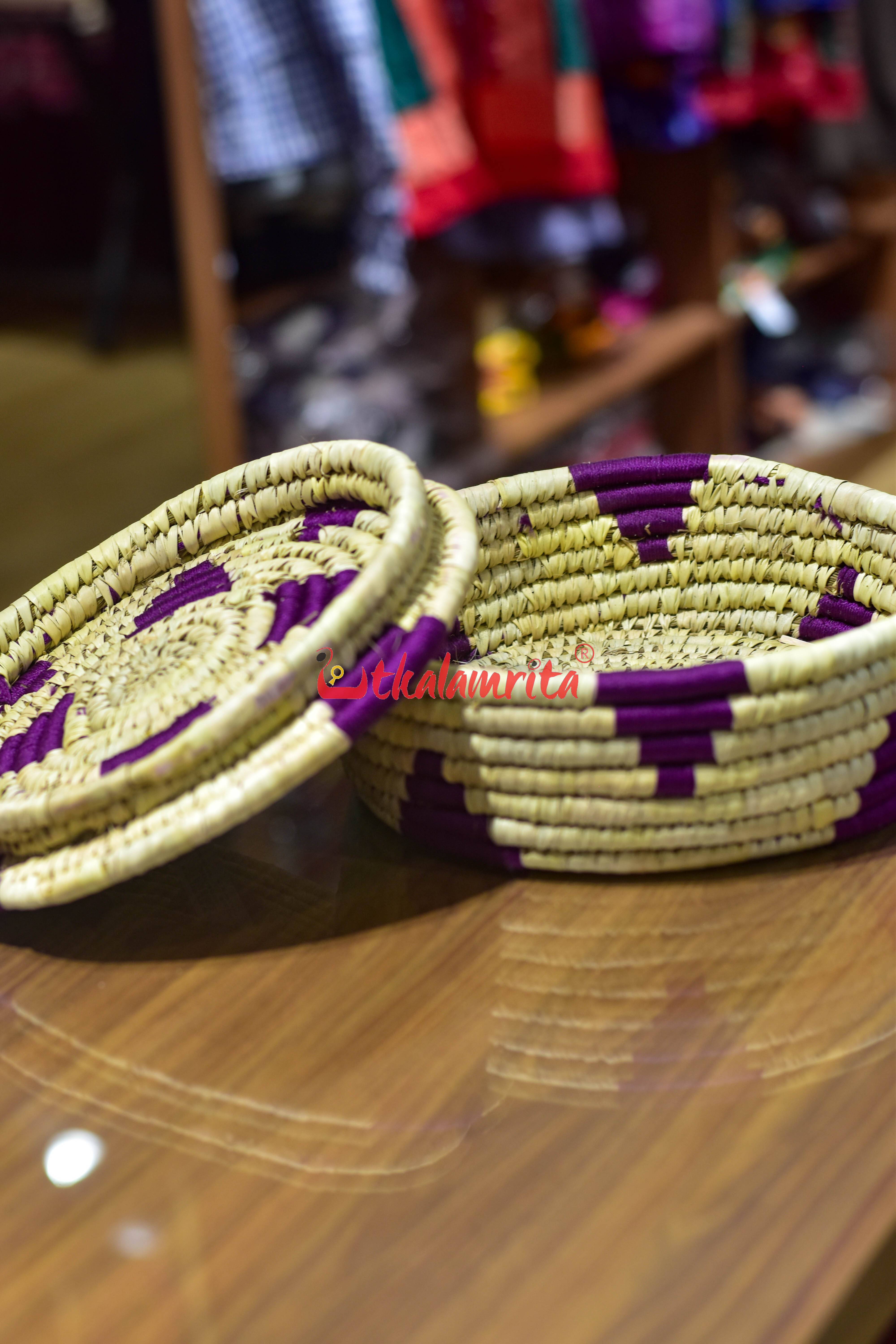 Leo Sabai Grass Roti Box (Purple)