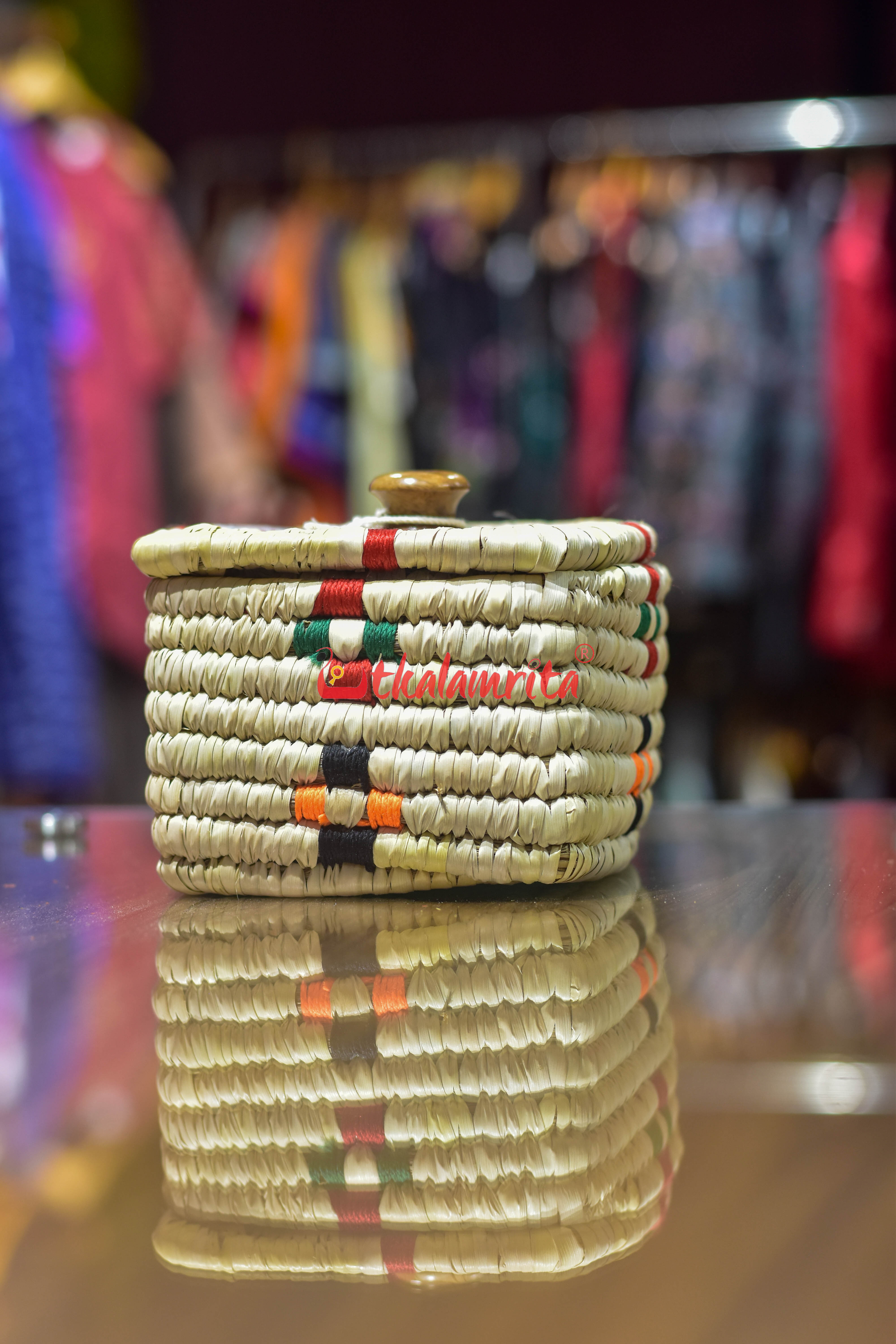 Square Sabai Grass Box Binding with Lid & Knob