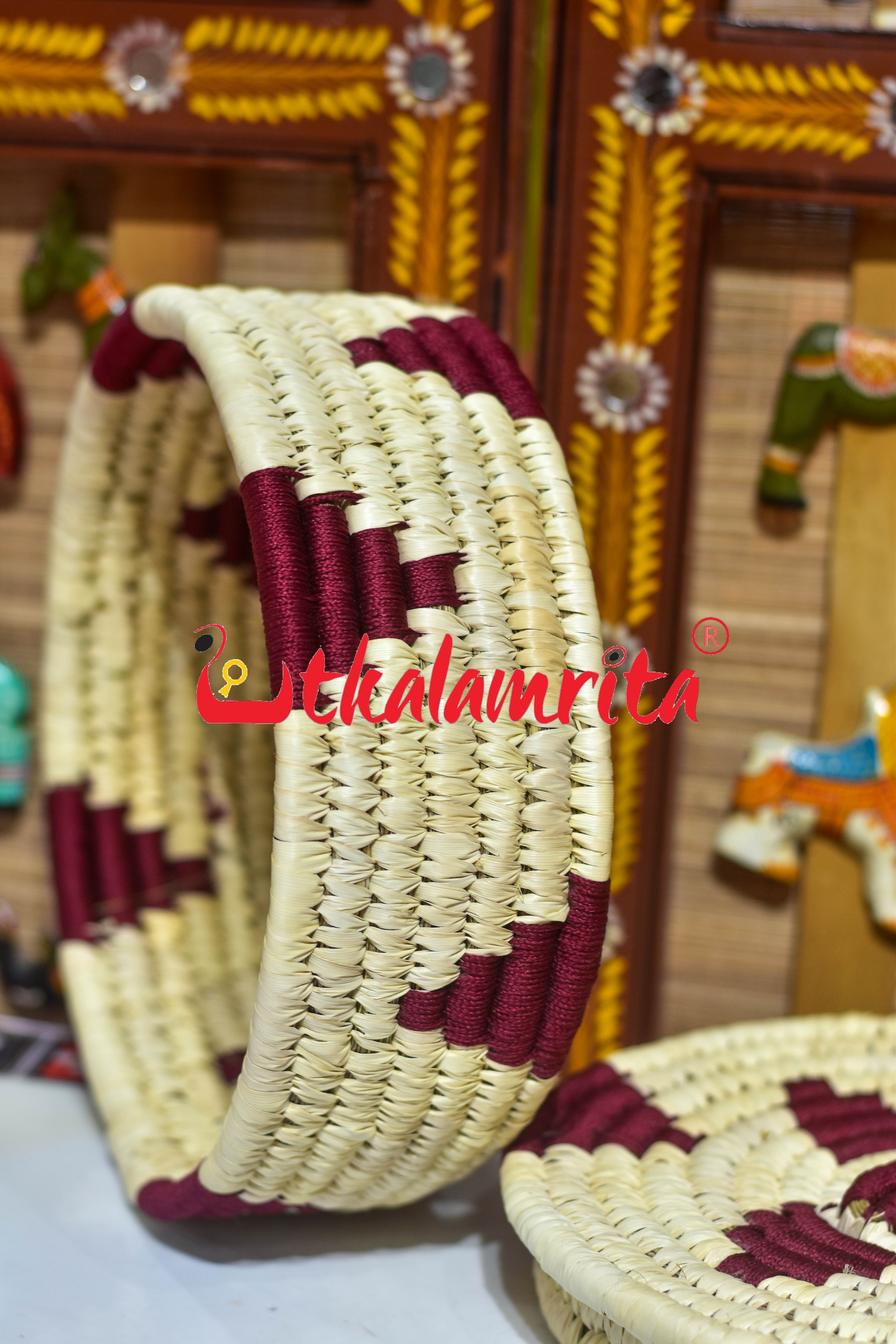 Sabai Grass Leo Roti Box (Maroon)