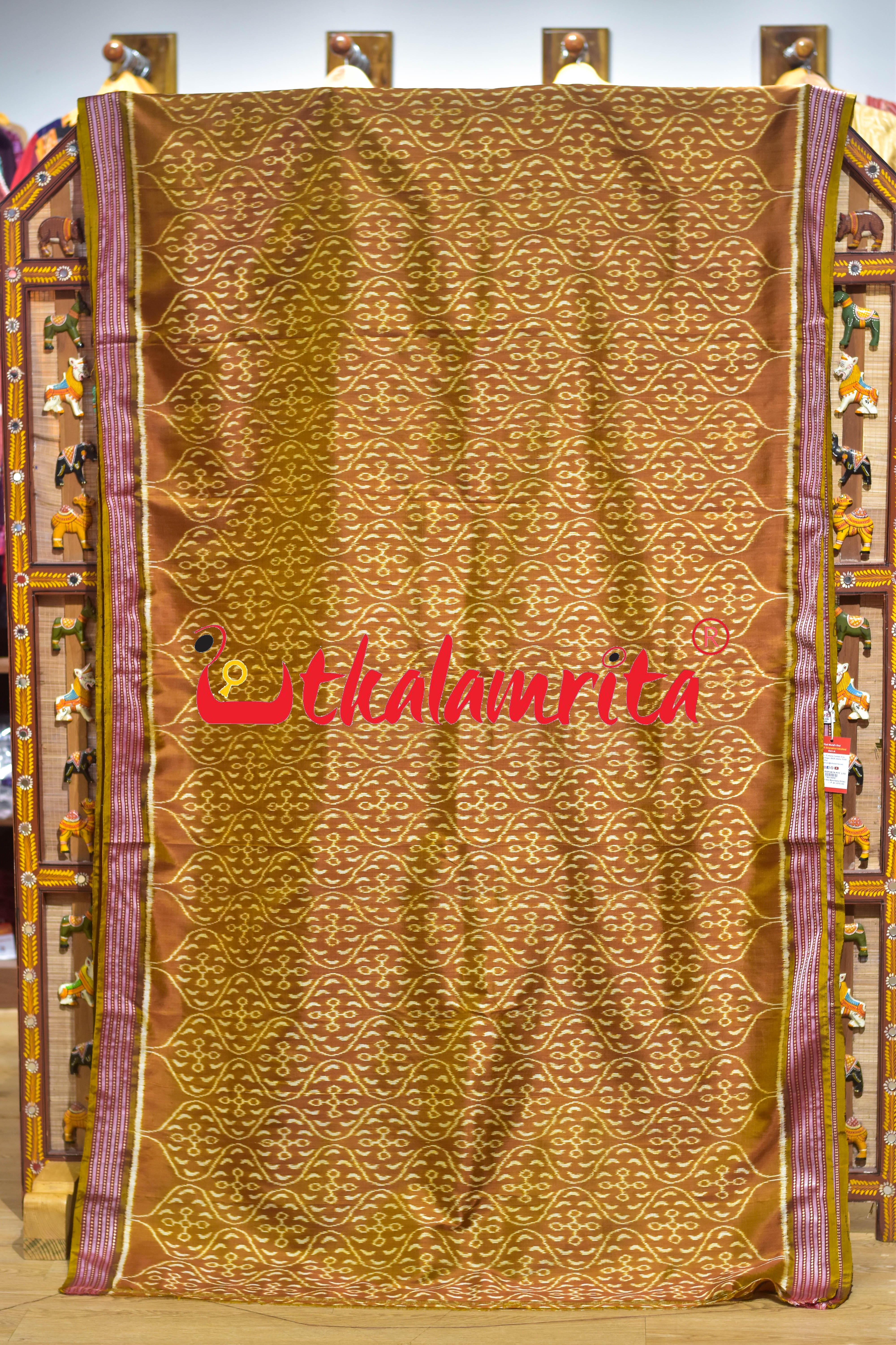 Chungudia Daali Golden Maroon Khandua Silk Saree