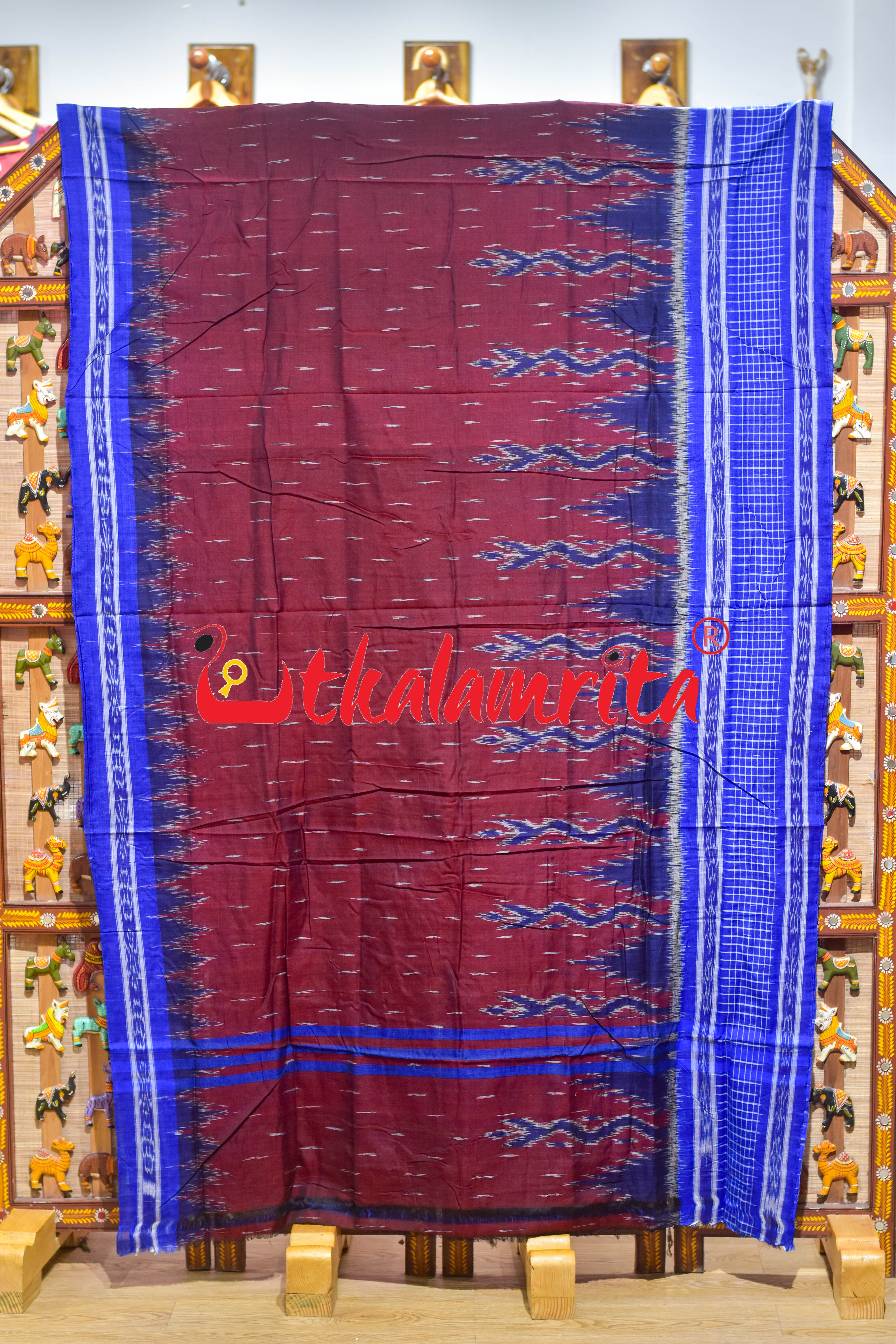 Maroon Blue Check Daali Scot Khandua Cotton Saree