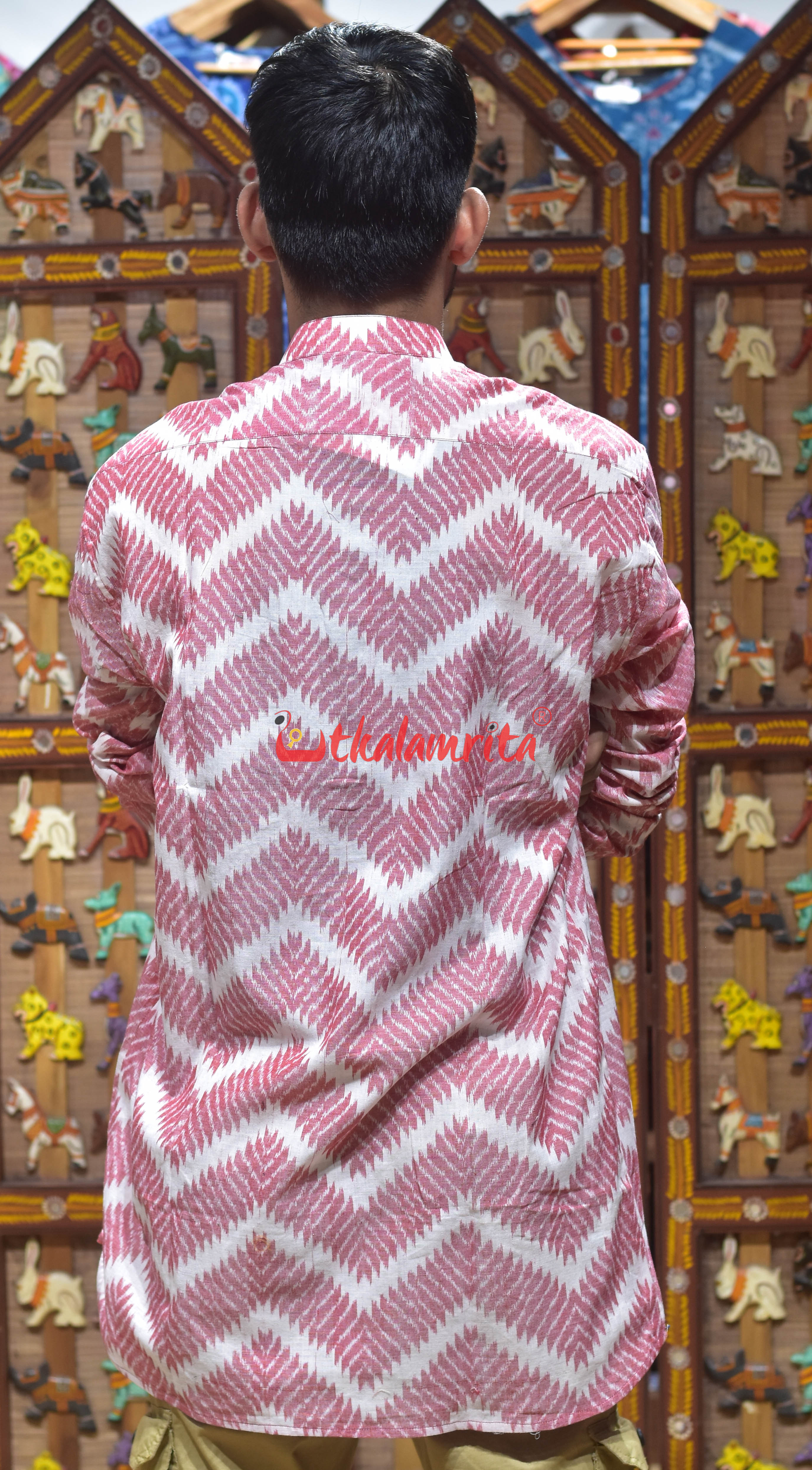 Red Zigzag Over White (Men's Short Kurta)