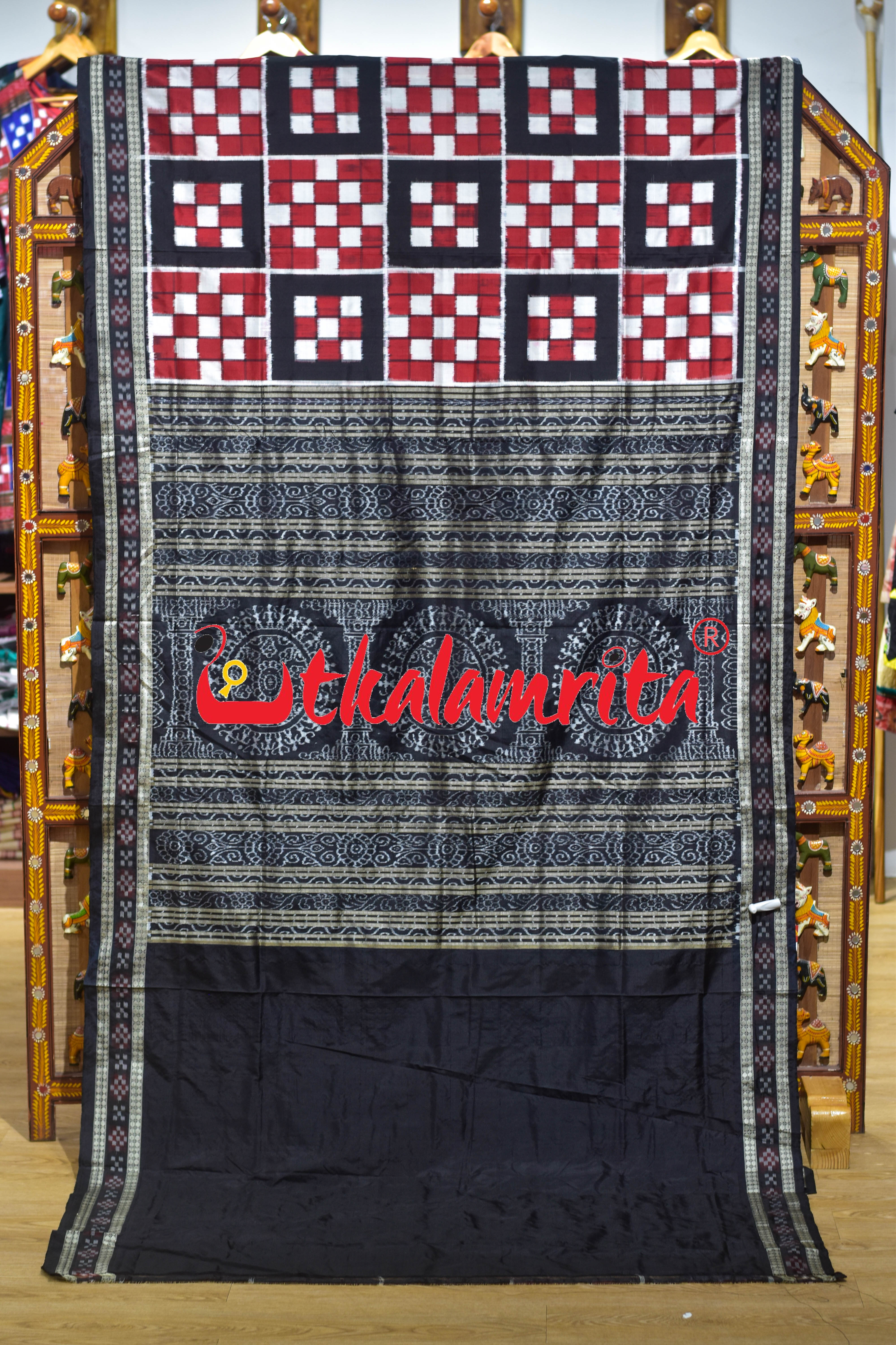 5 Kuthi Red Black White Pasapali Sambalpuri Silk Saree
