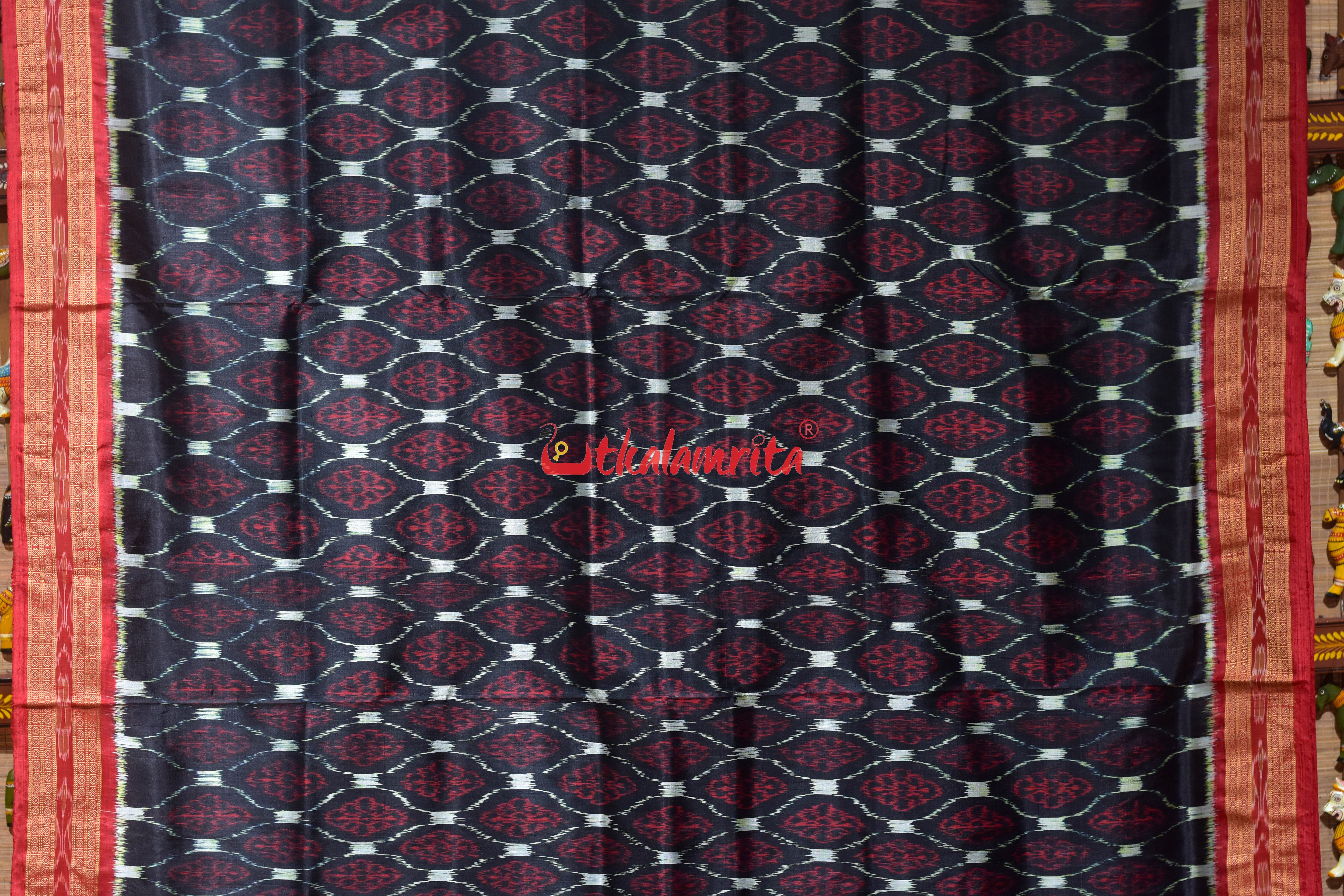 Black Body Red Phula Khandua Silk Saree