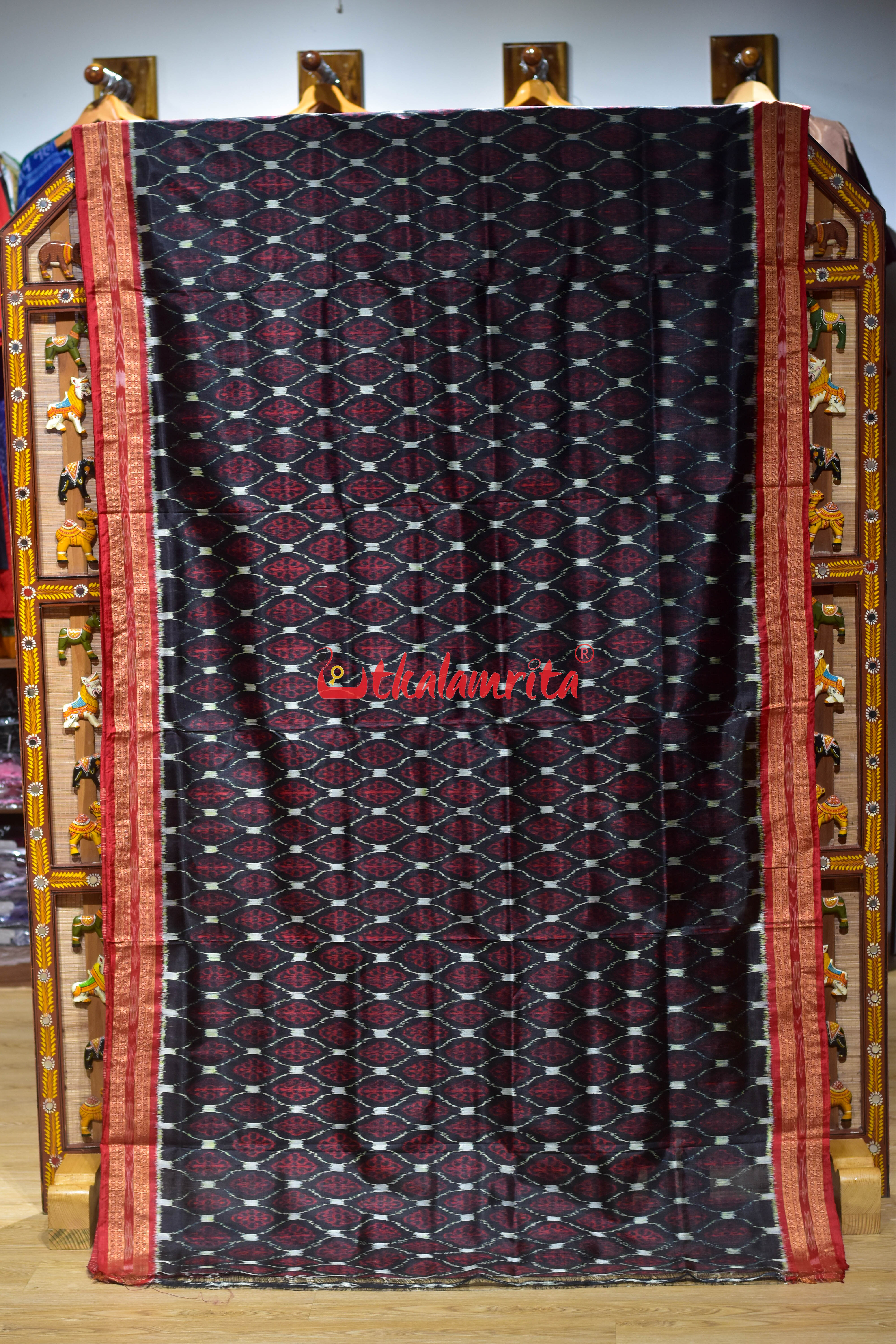 Black Body Red Phula Khandua Silk Saree