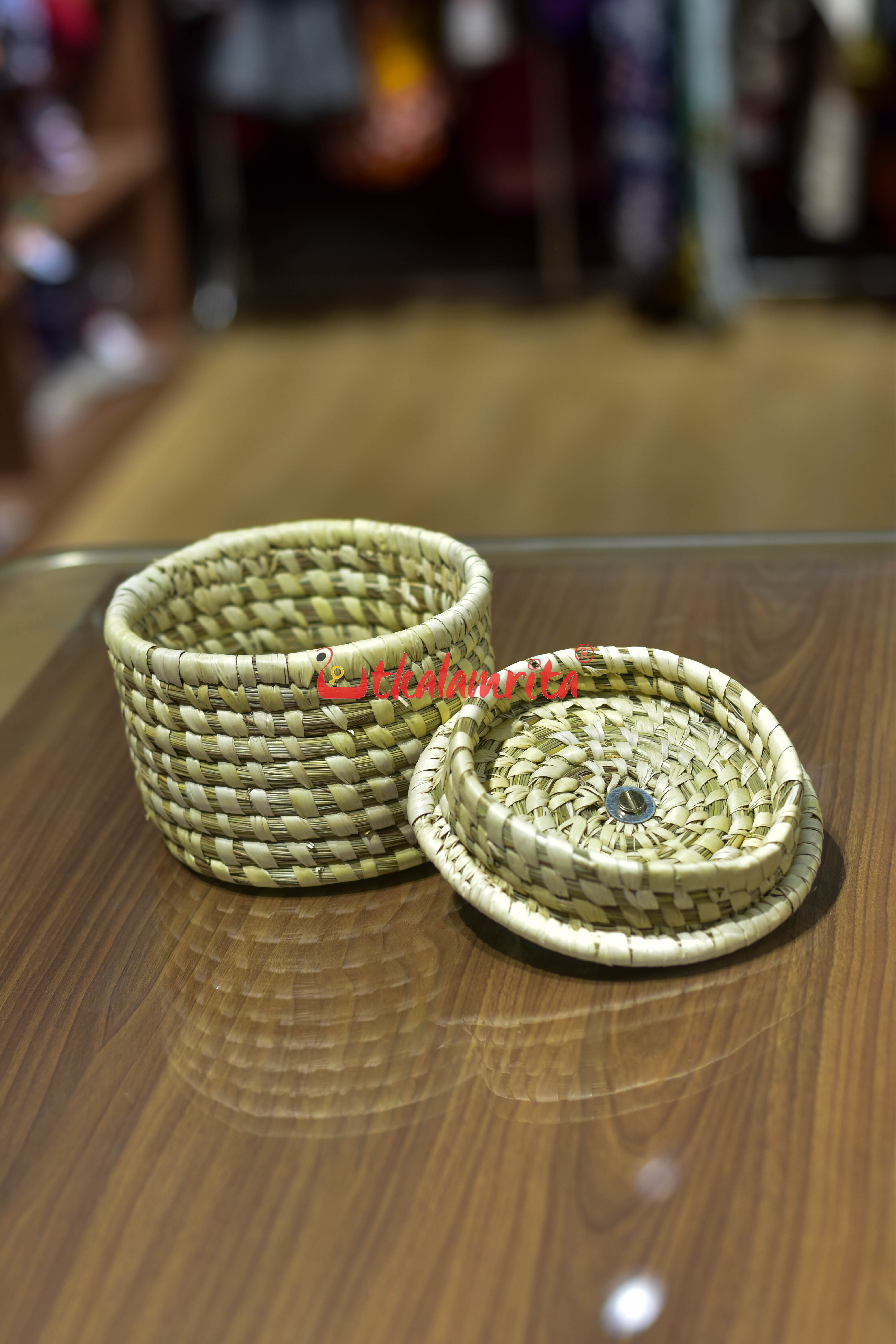 Coaster Box Plain with Lid & Wooden Knob