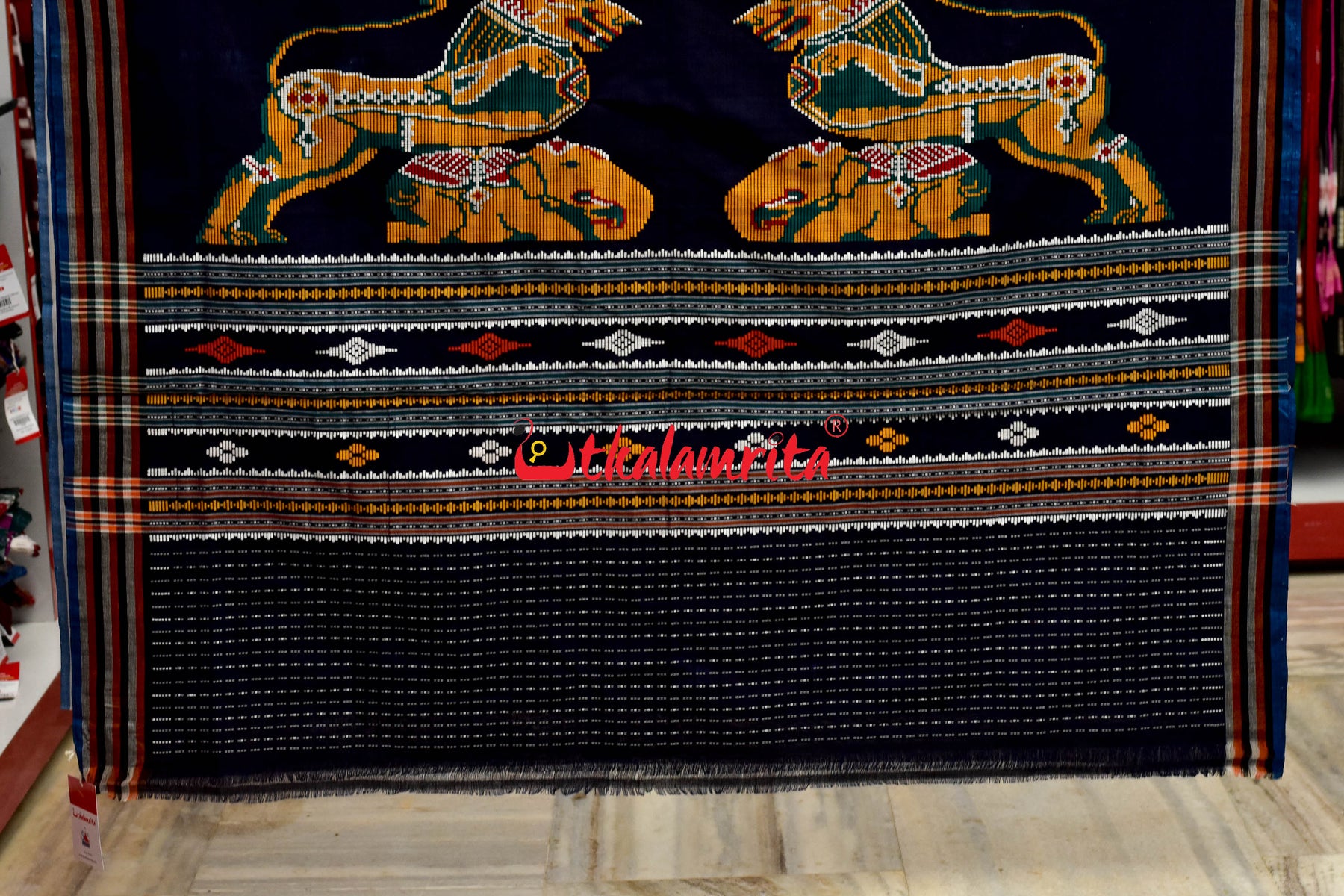 Surf Gaja Singha Dhalapathara Saree
