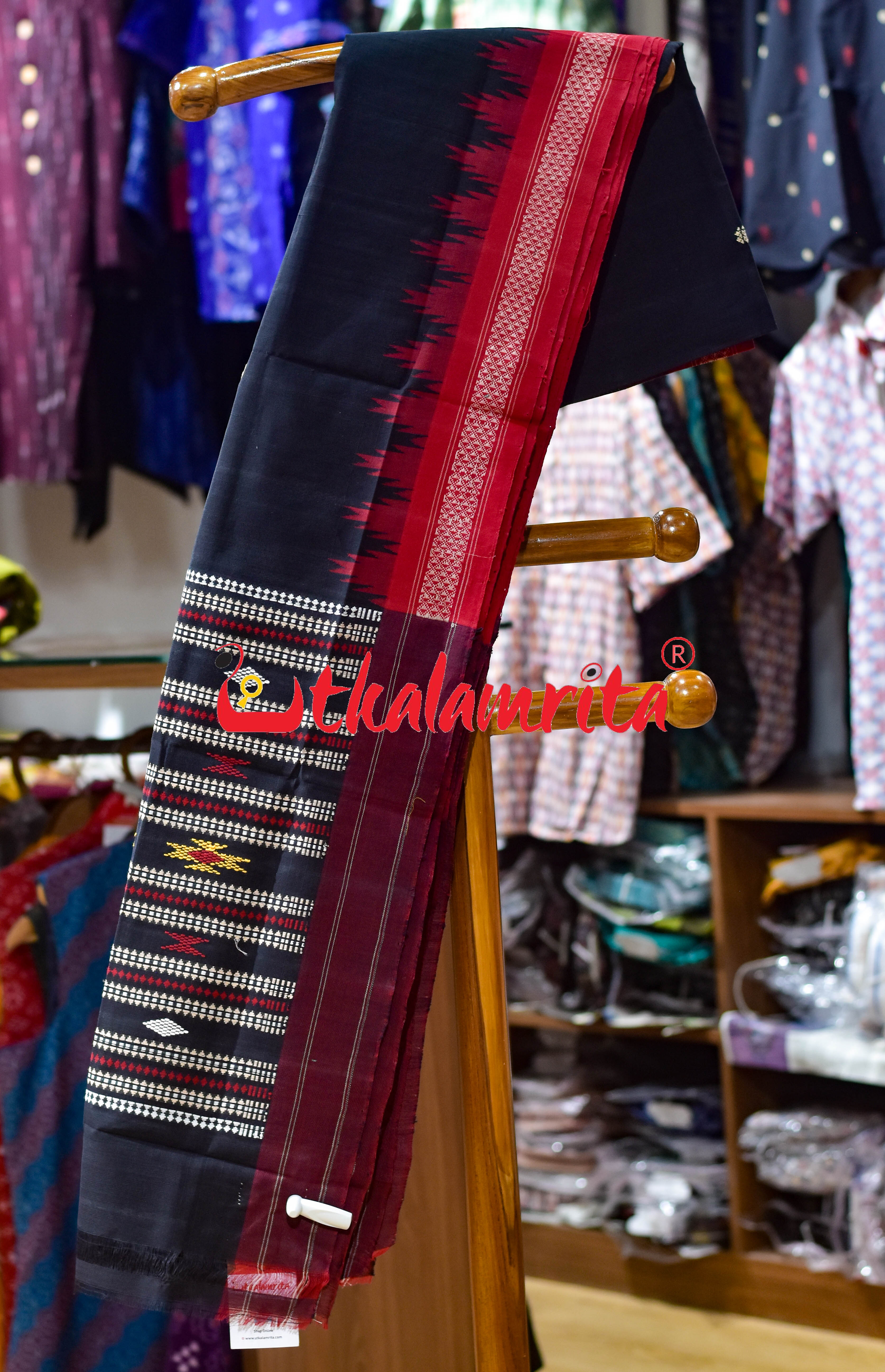 Black Red Border Phoda Kumbha (Dupatta)