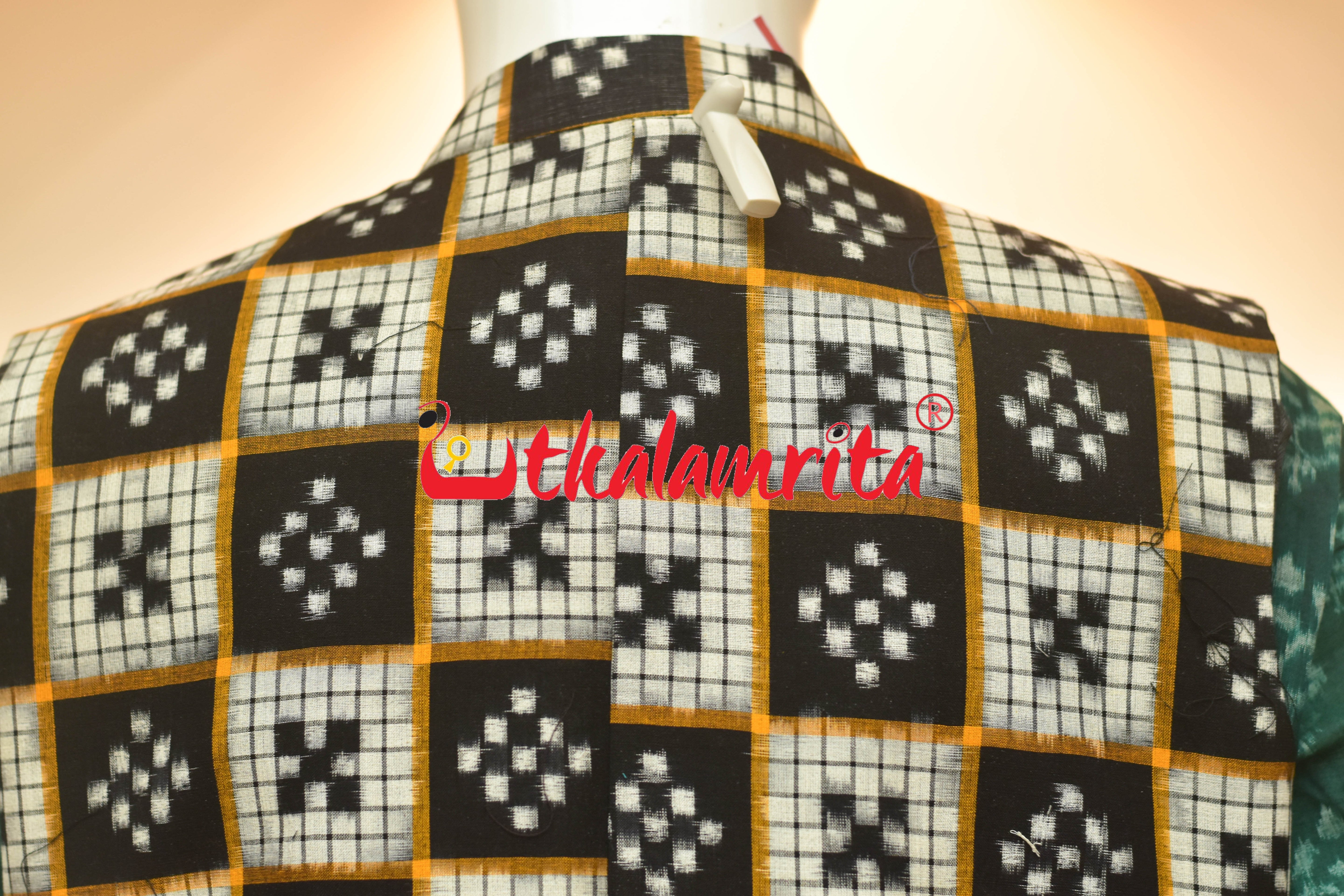 15 Kuthi White Black Pasapali (Modi Jacket)