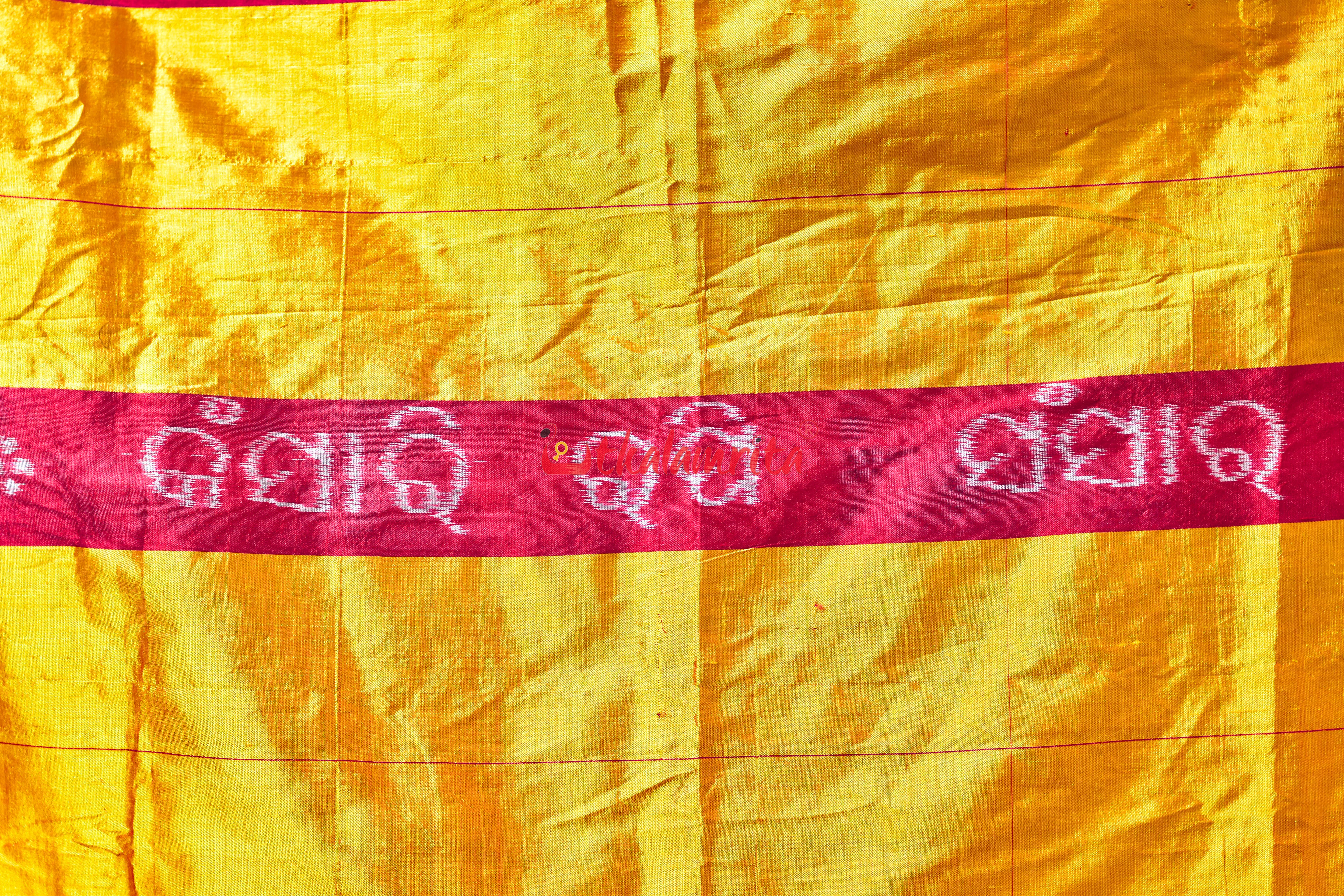 Red Gita Gobinda Bastra (3 Haati)