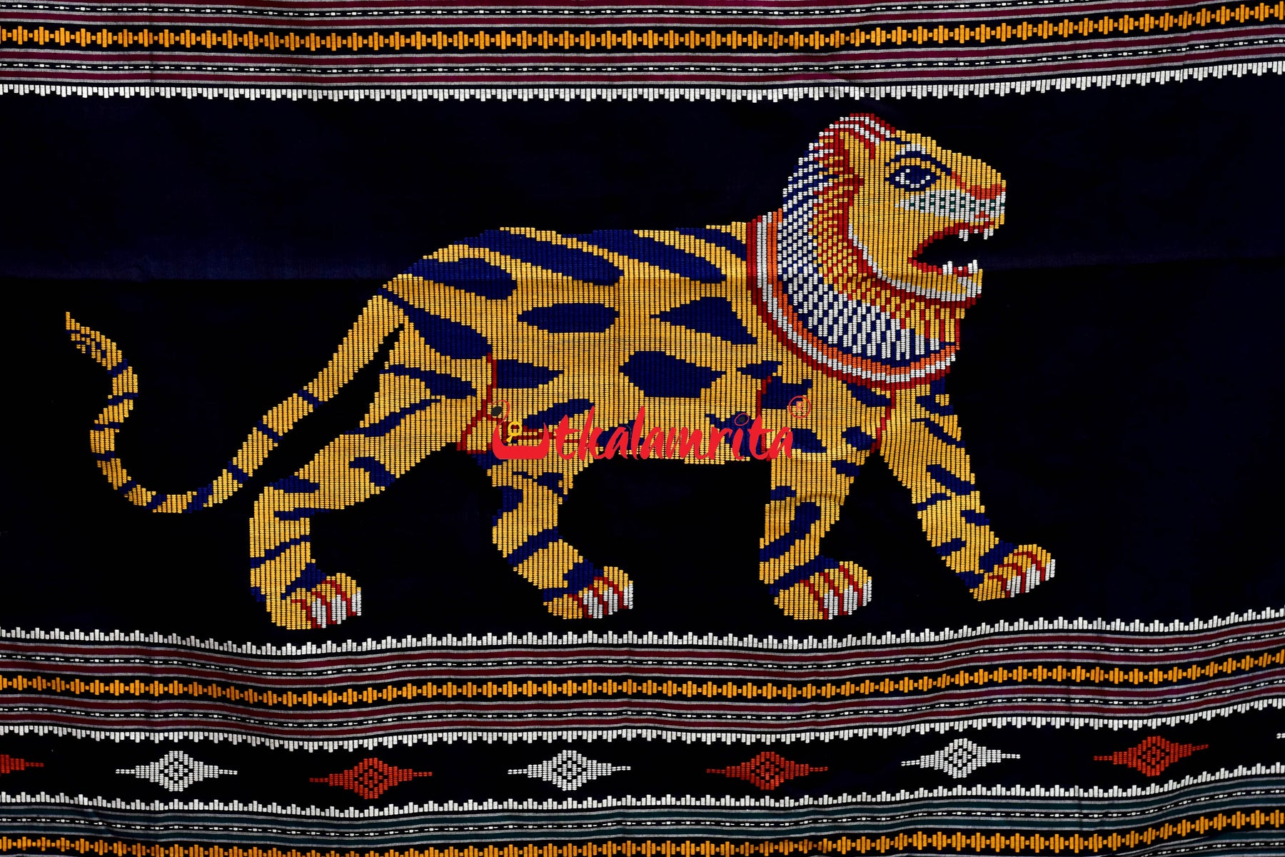 Surf Bagha Dhalapathara Saree