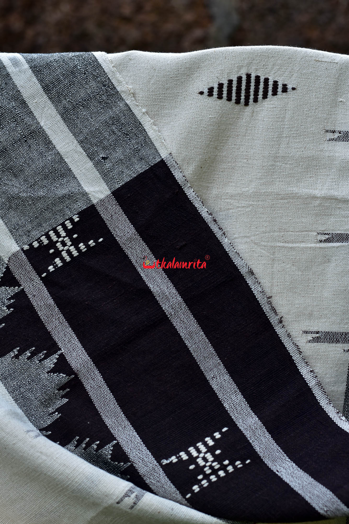 White Ganga Jamuna Kotpad Saree