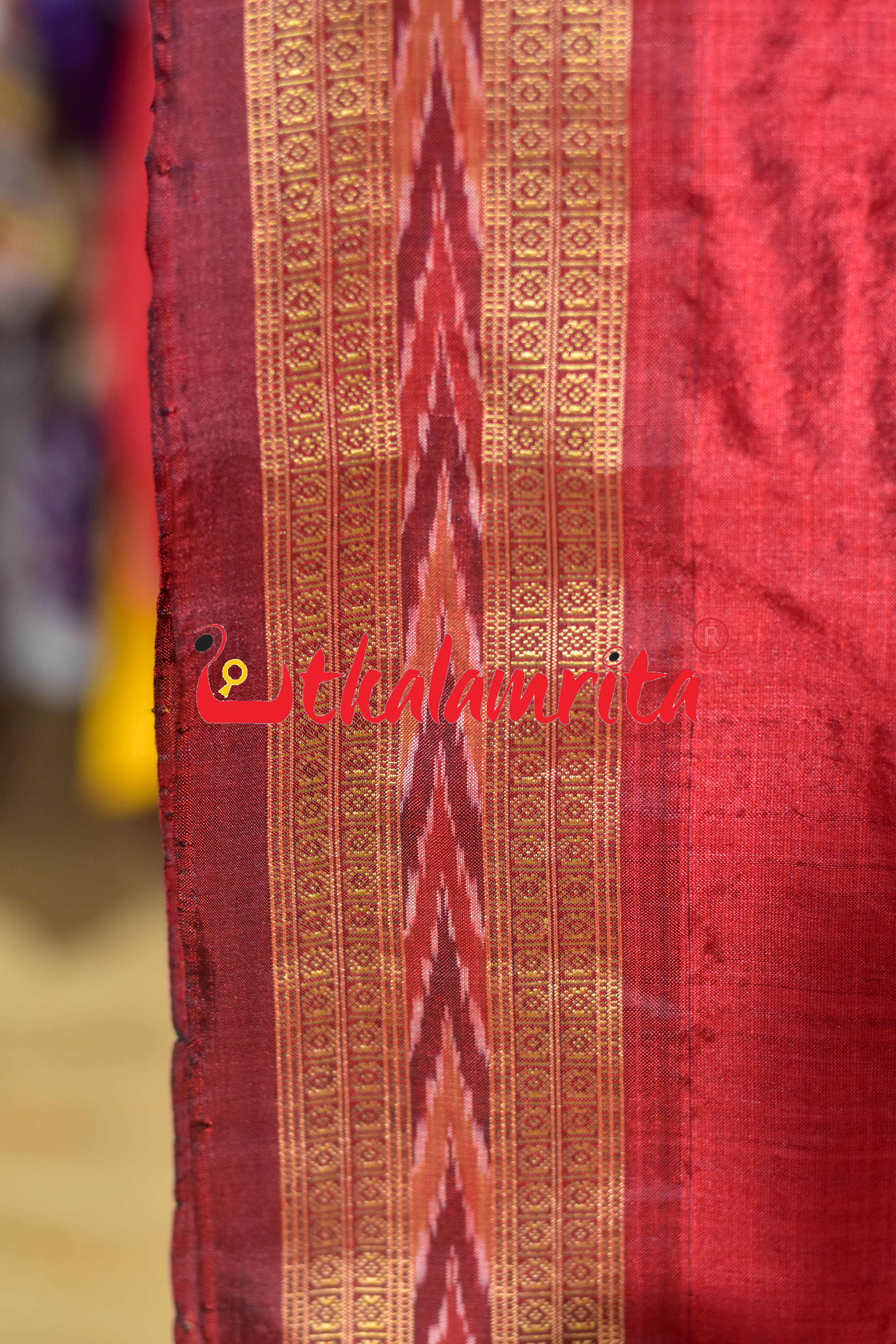 Maroon Arrows Bandha Silk (Fabric)