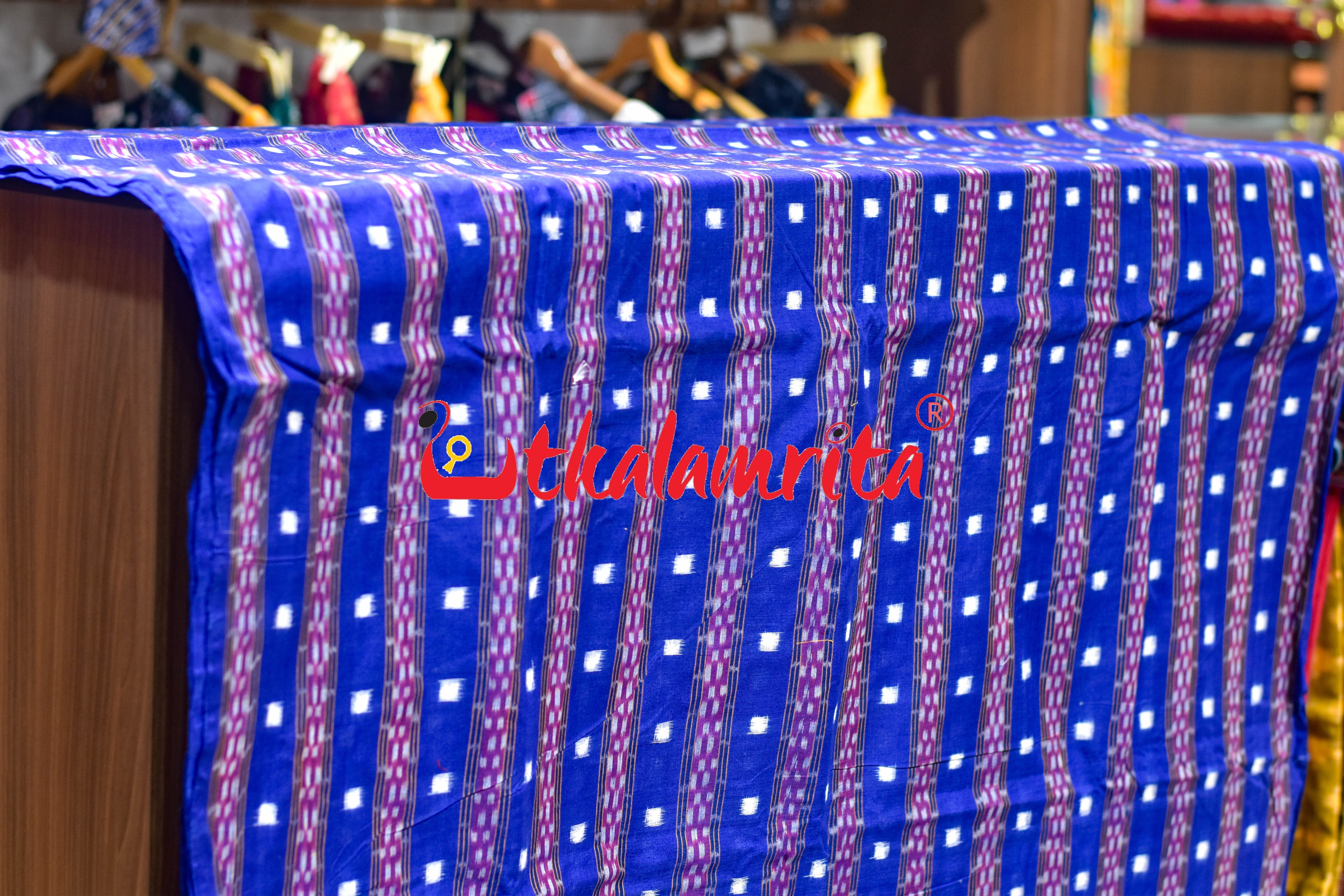 Blue White Tipa Pasapali Cotton (Fabric)