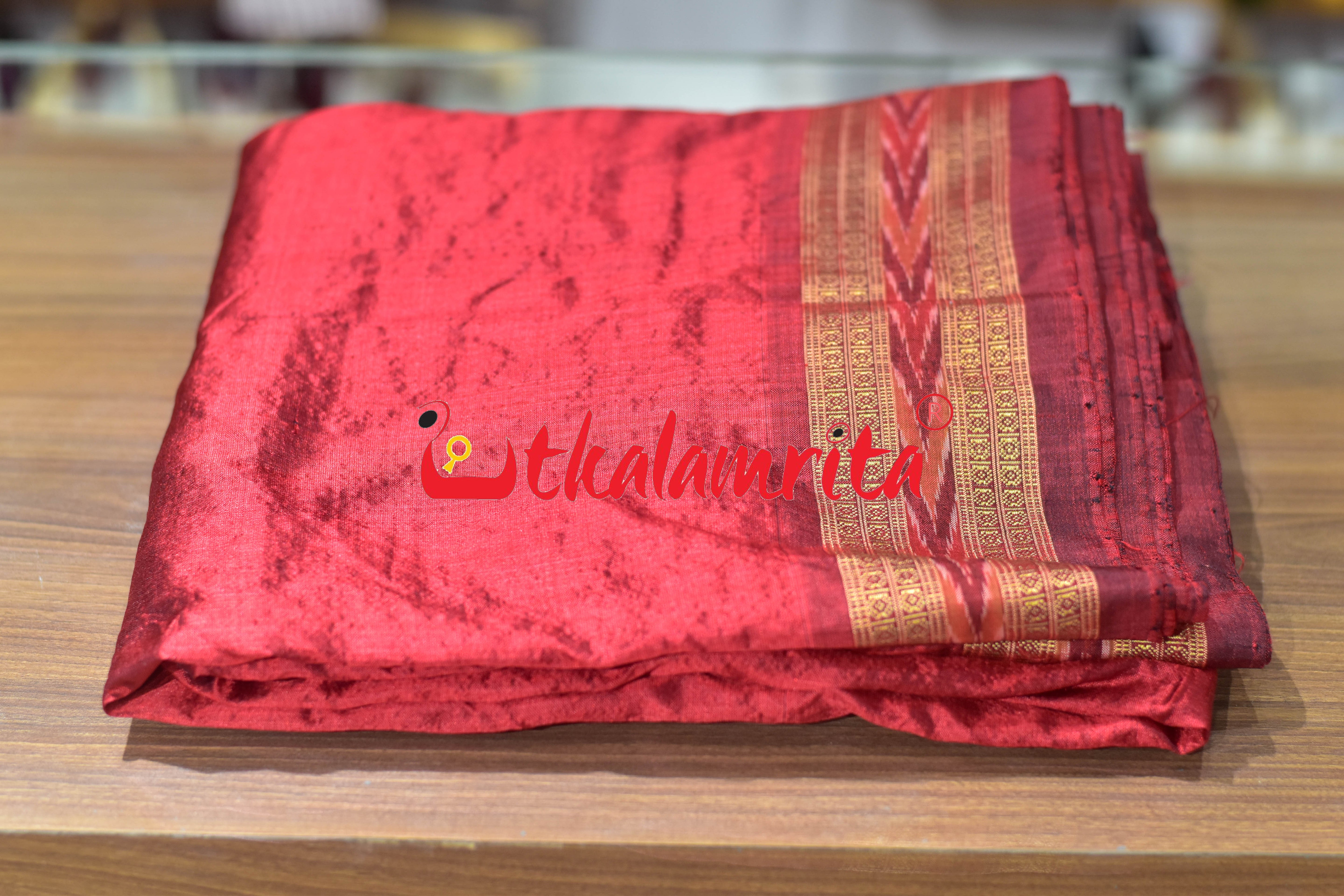 Maroon Arrows Bandha Silk (Fabric)