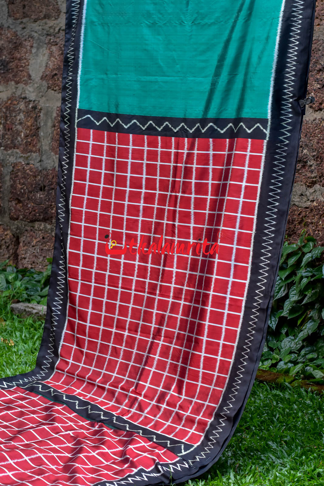 Emerald Green Red Chess Pallu Khandua Silk Saree