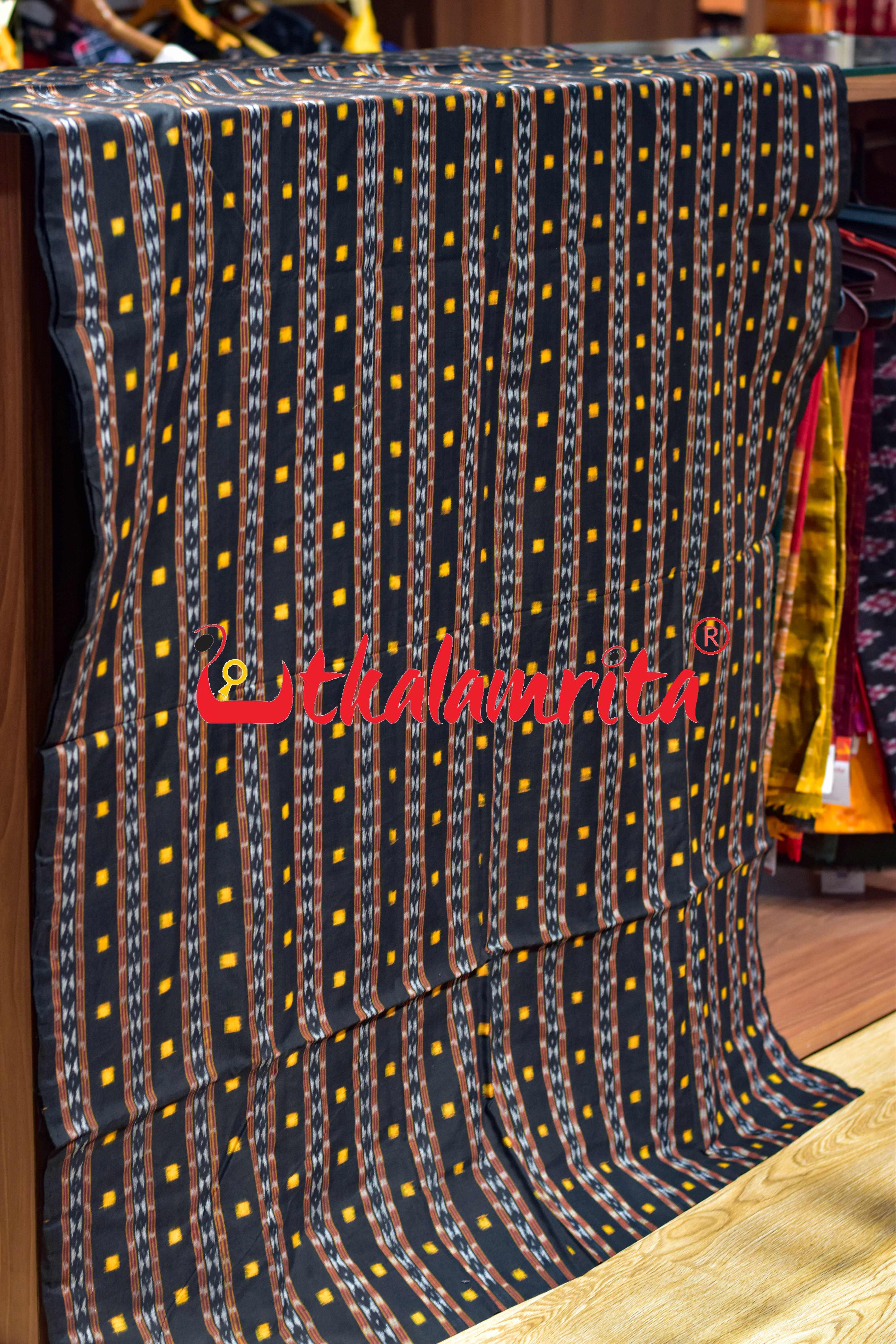 Black Rust Tipa Pasapali Cotton (Fabric)