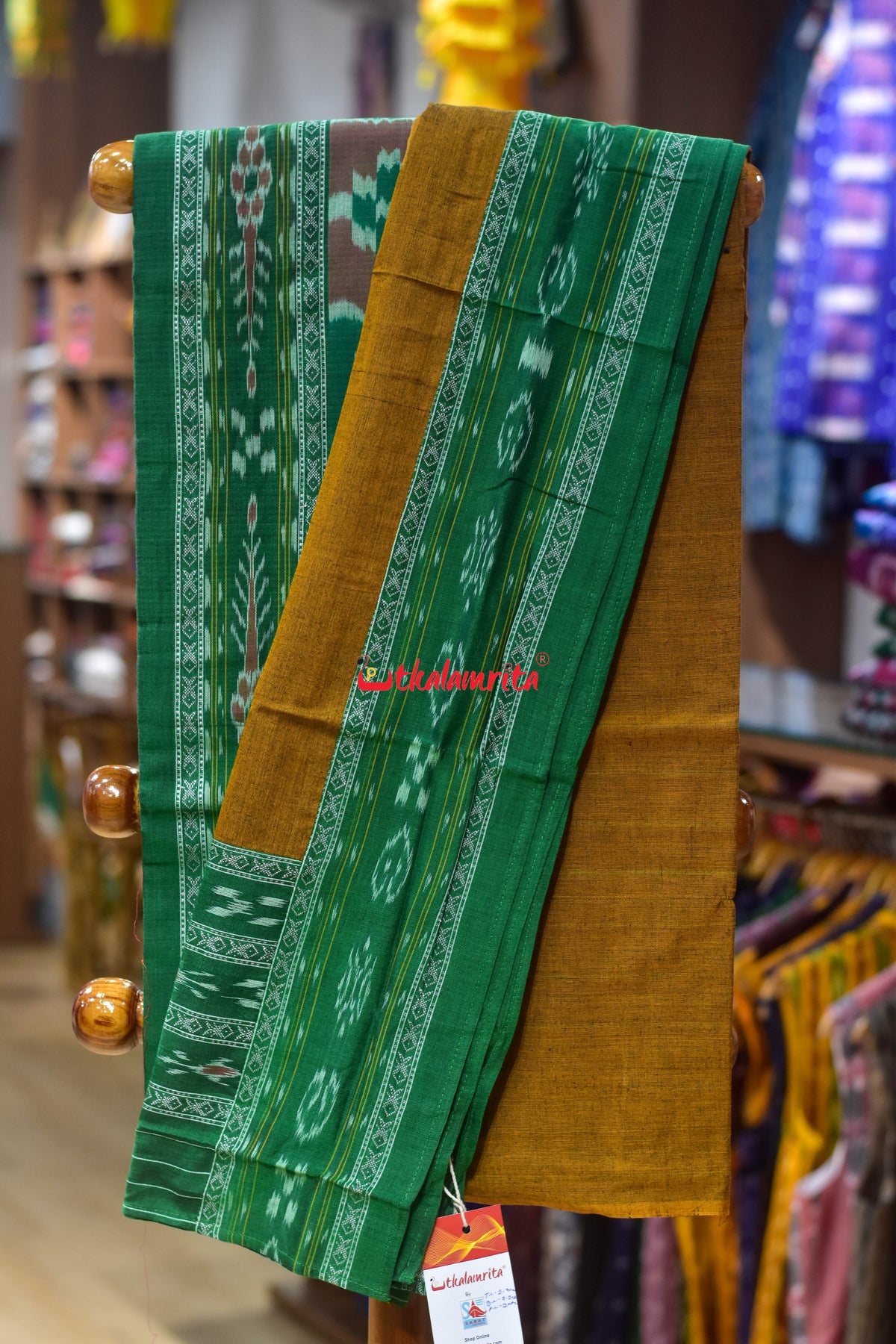Green Golden Middle Pasapali Flower Ikat Dress Set