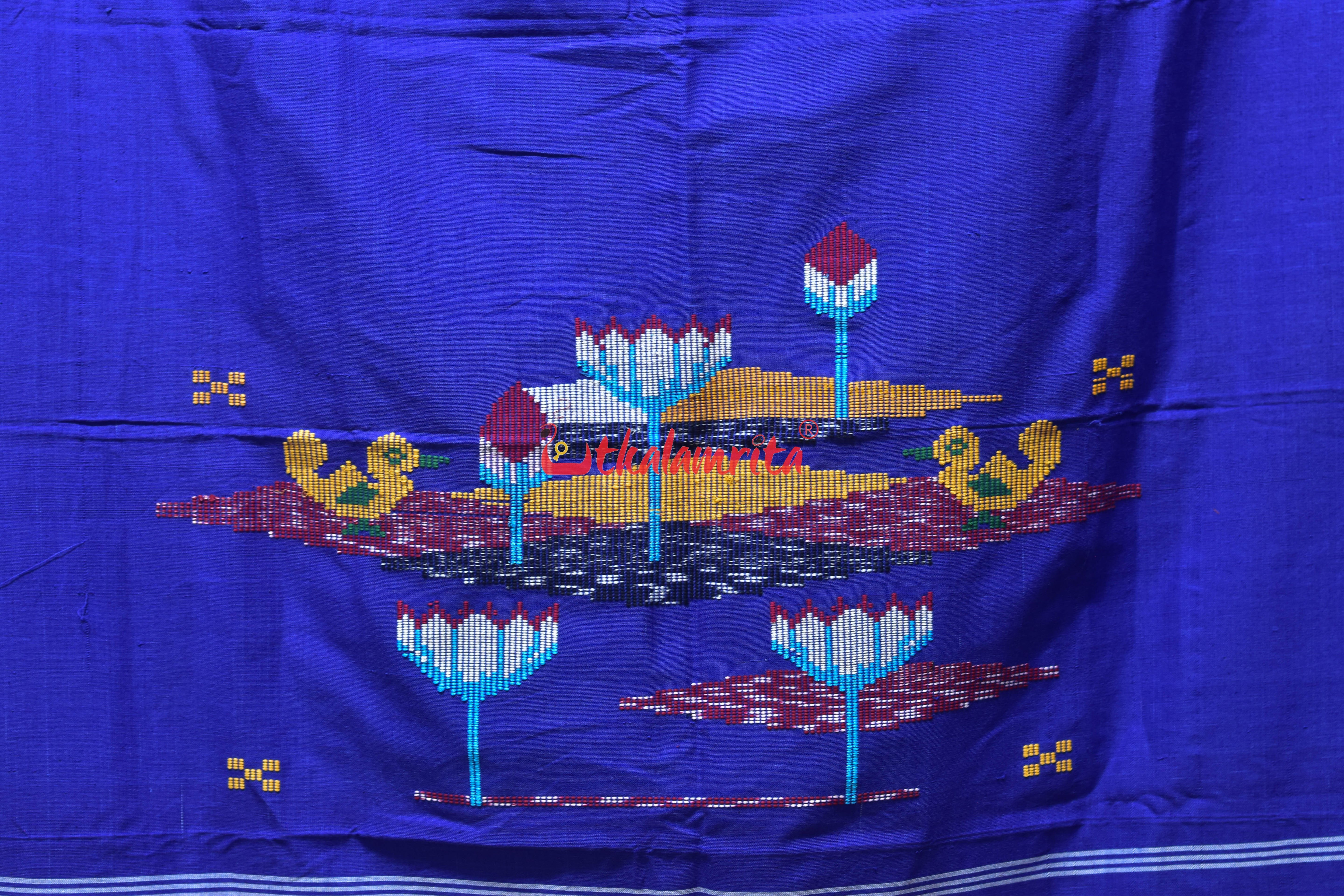 Buti Kainphula Blue Dhalapathara (Curtain)