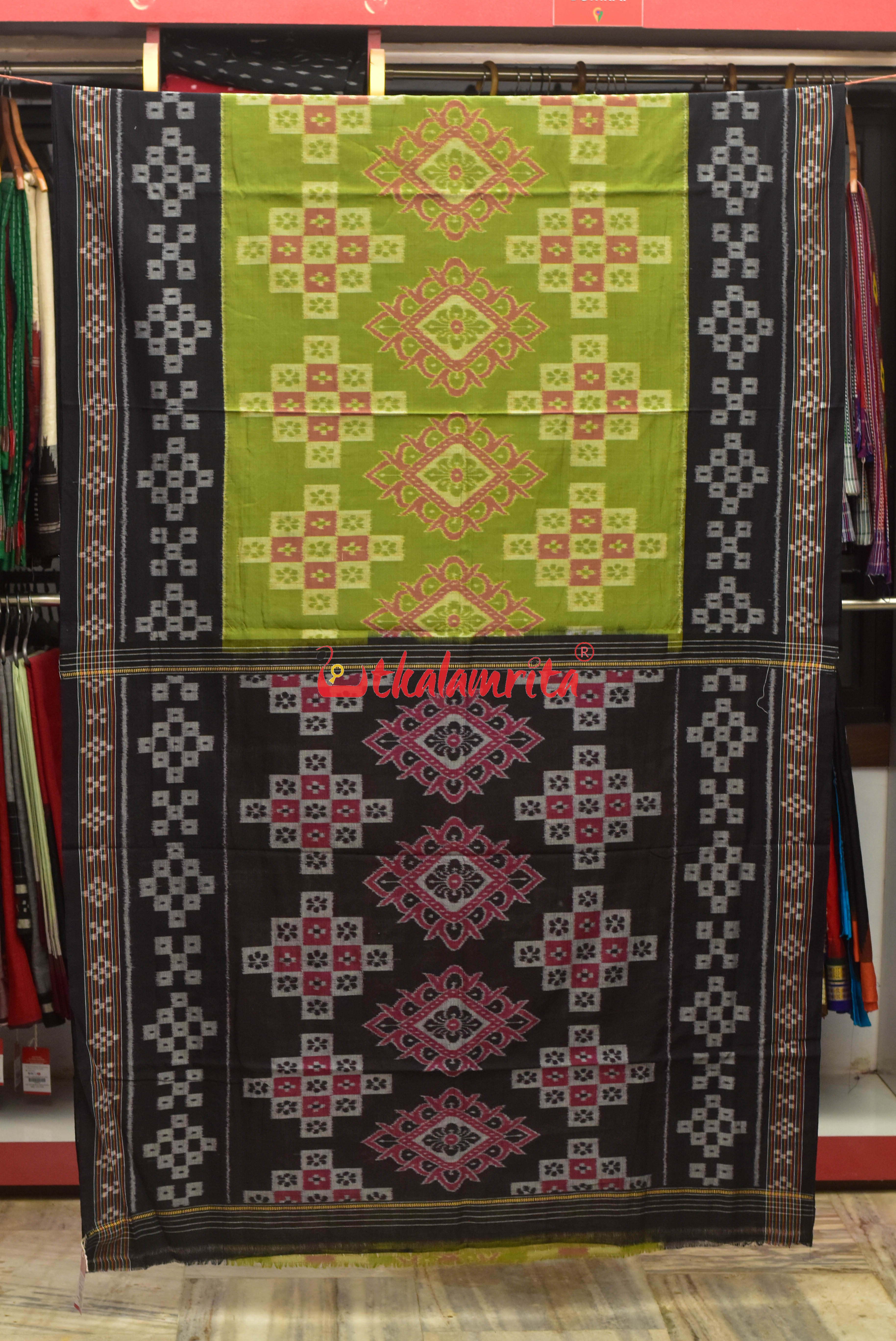 Green Black with Pasapali Body Khandua Cotton Saree