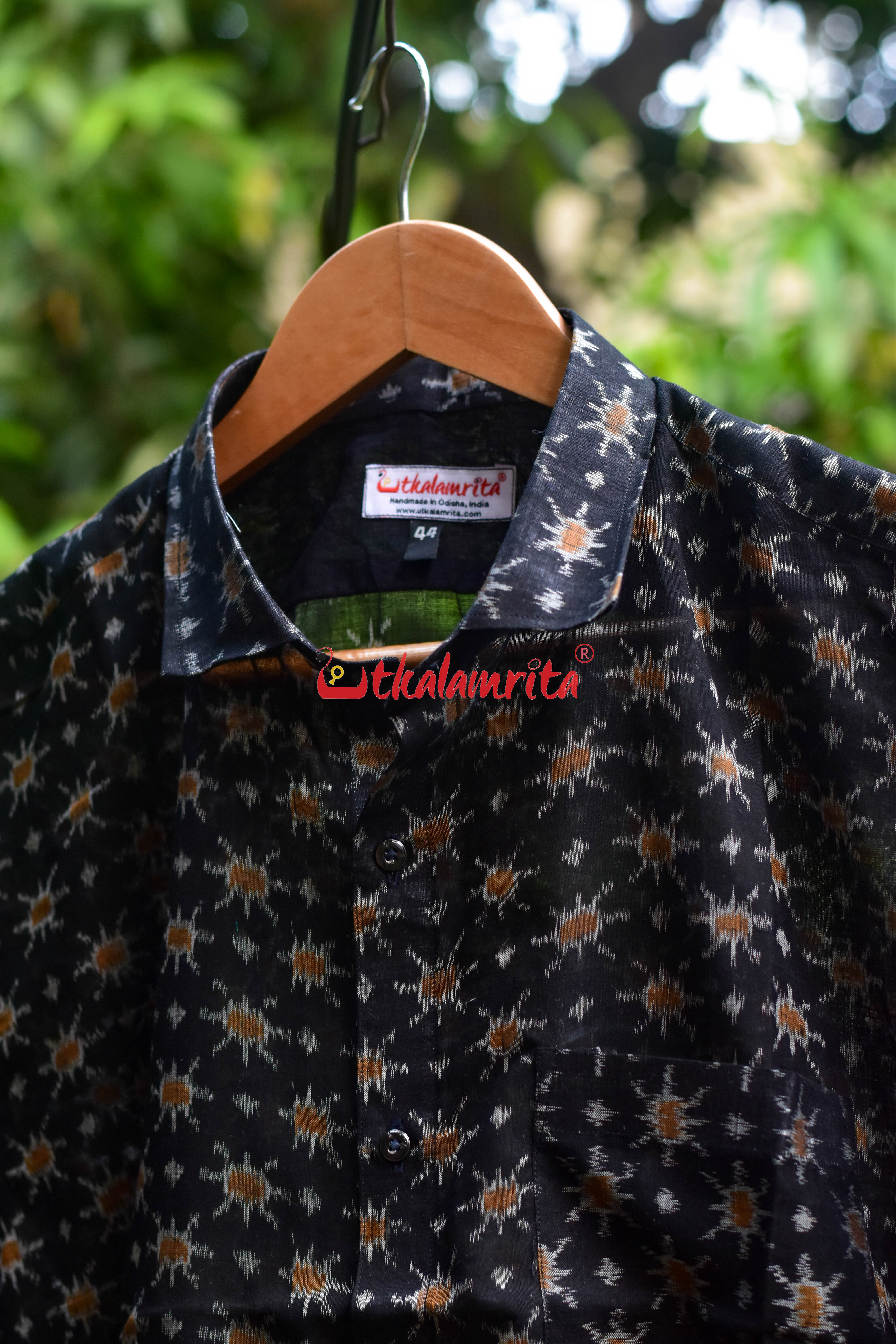 Black Tortoise (Mens' Half Shirt)