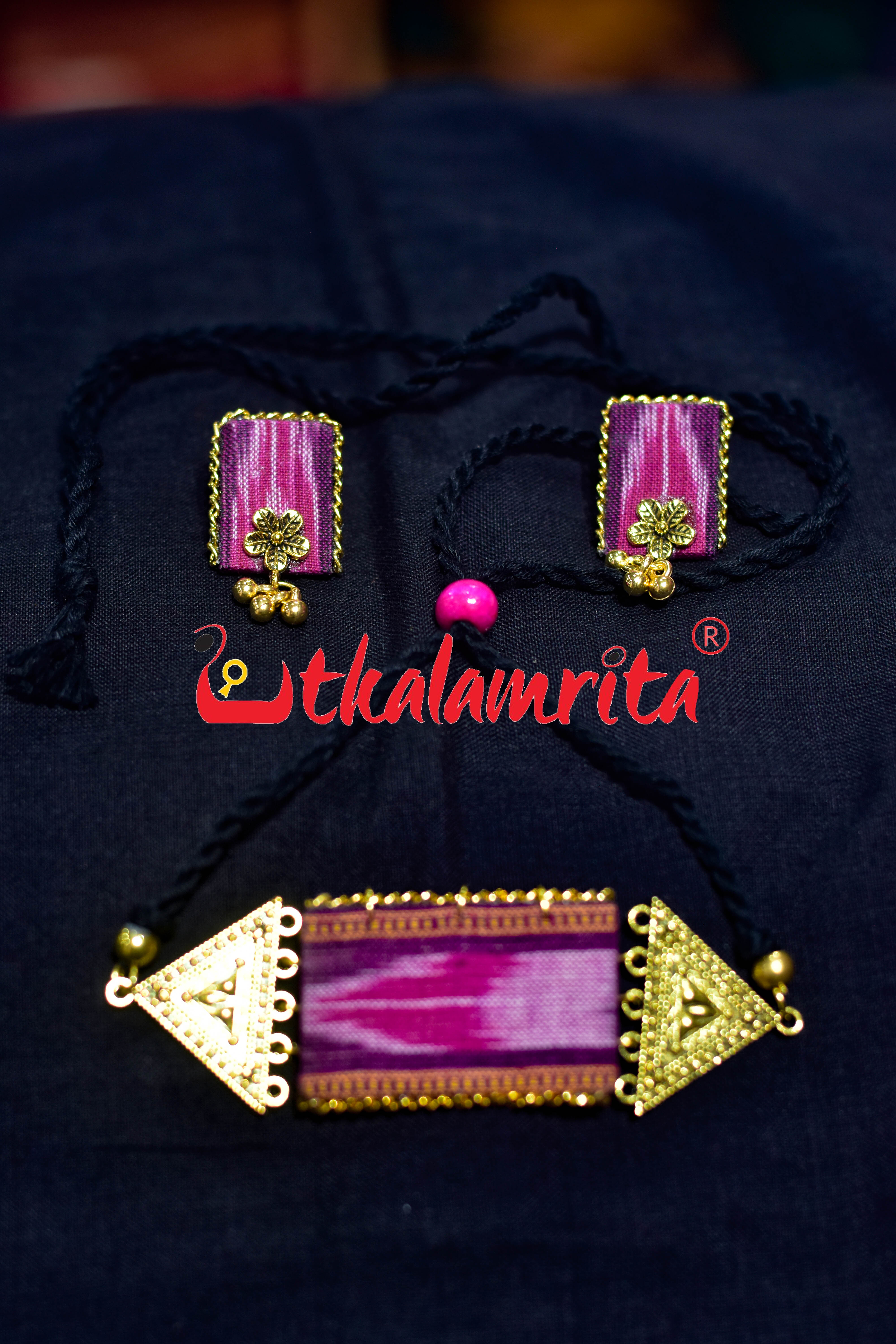 Golden Magenta Ikat Small Choker Set
