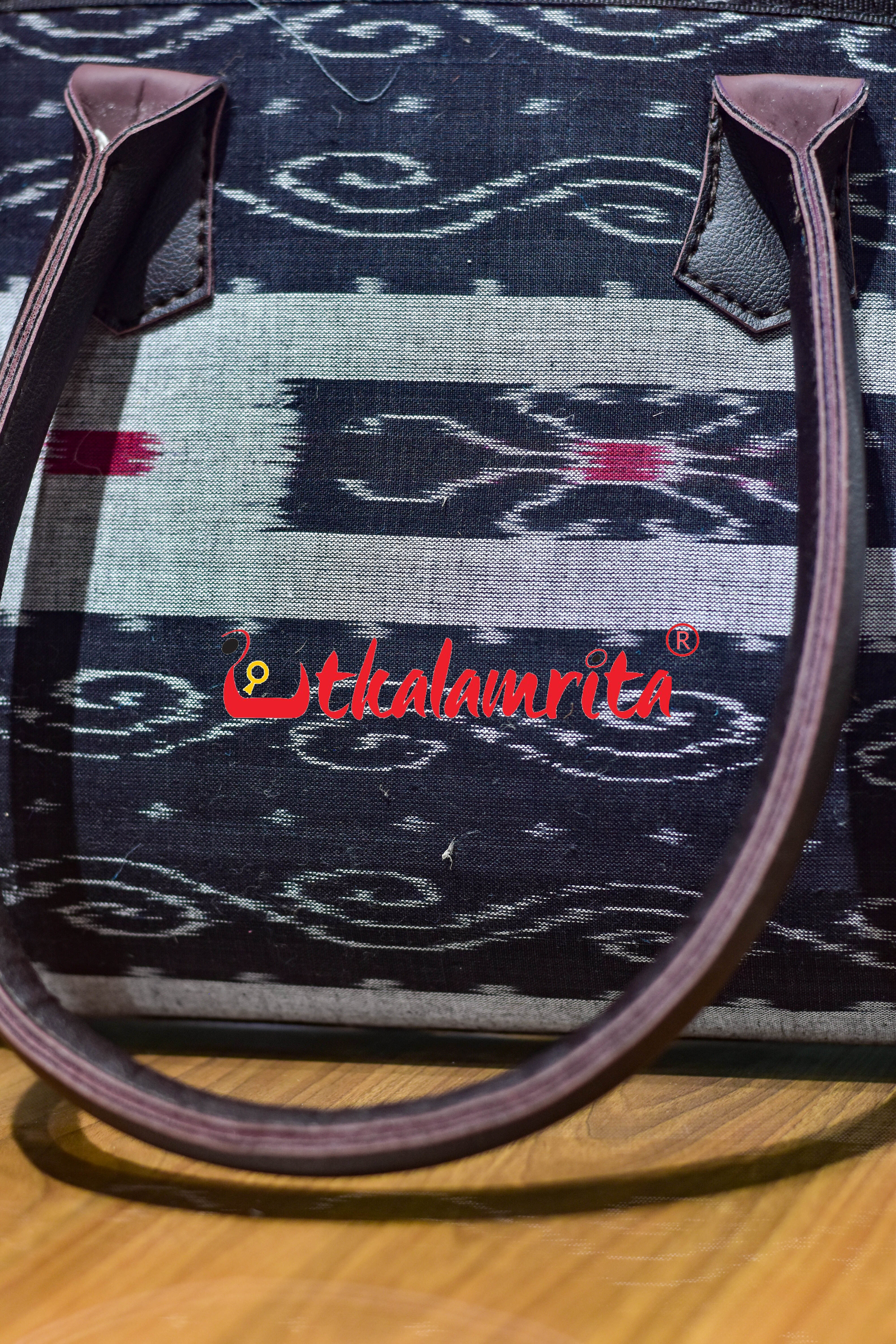 Black Single Flower Lines Trapezium Vanity Bag